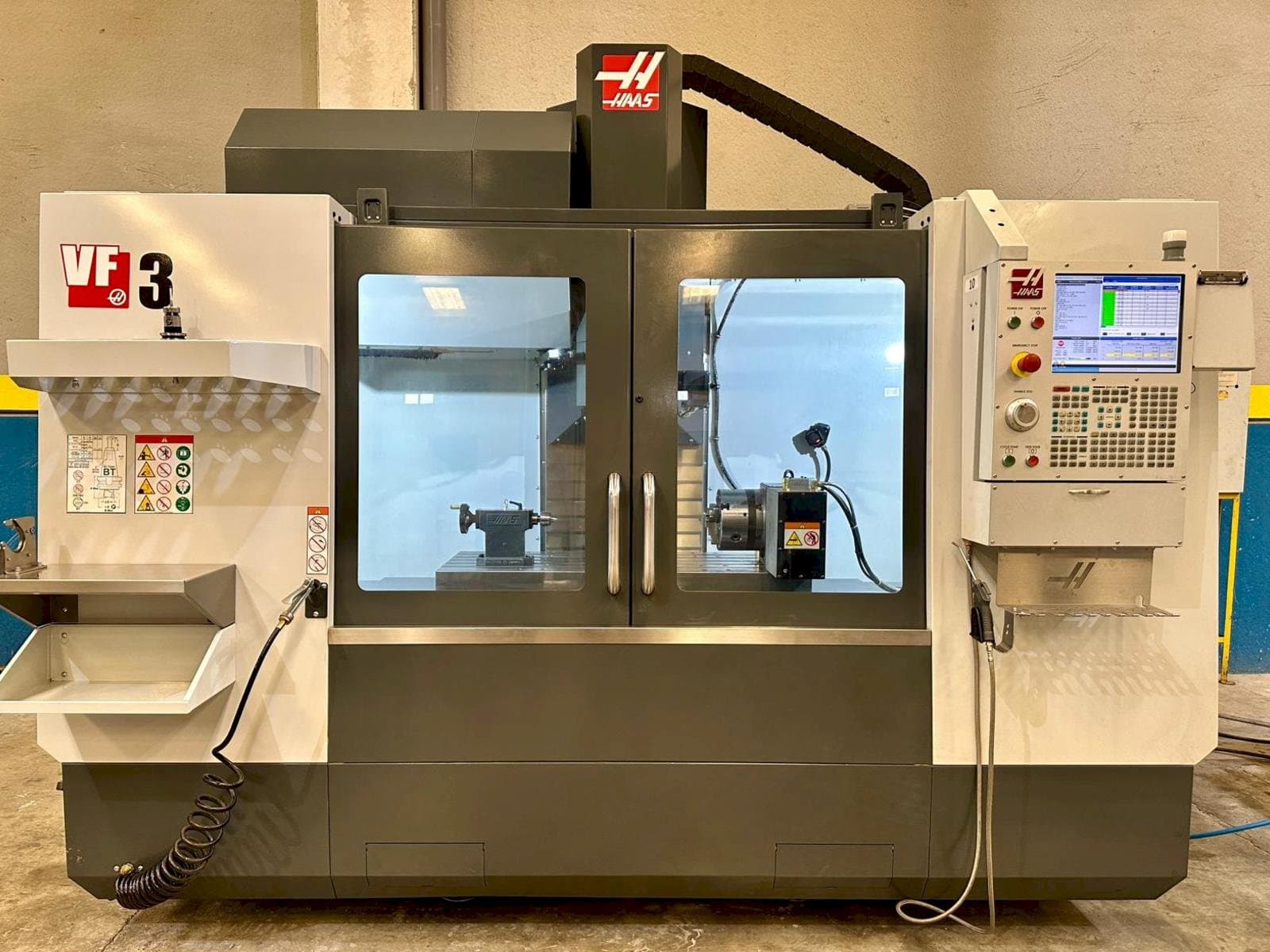 Masina HAAS VF-3   eestvaade
