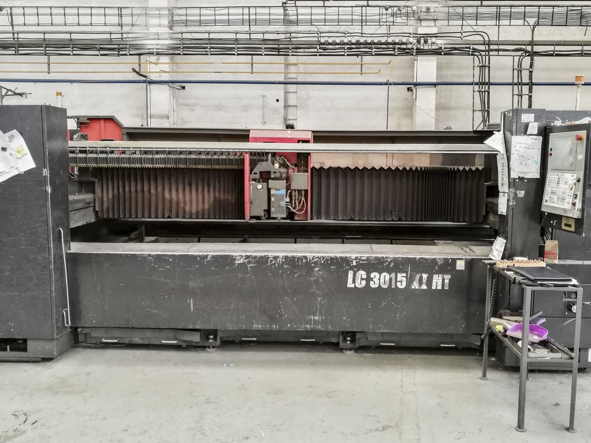 Masina AMADA LC 3015 X1 NT eestvaade
