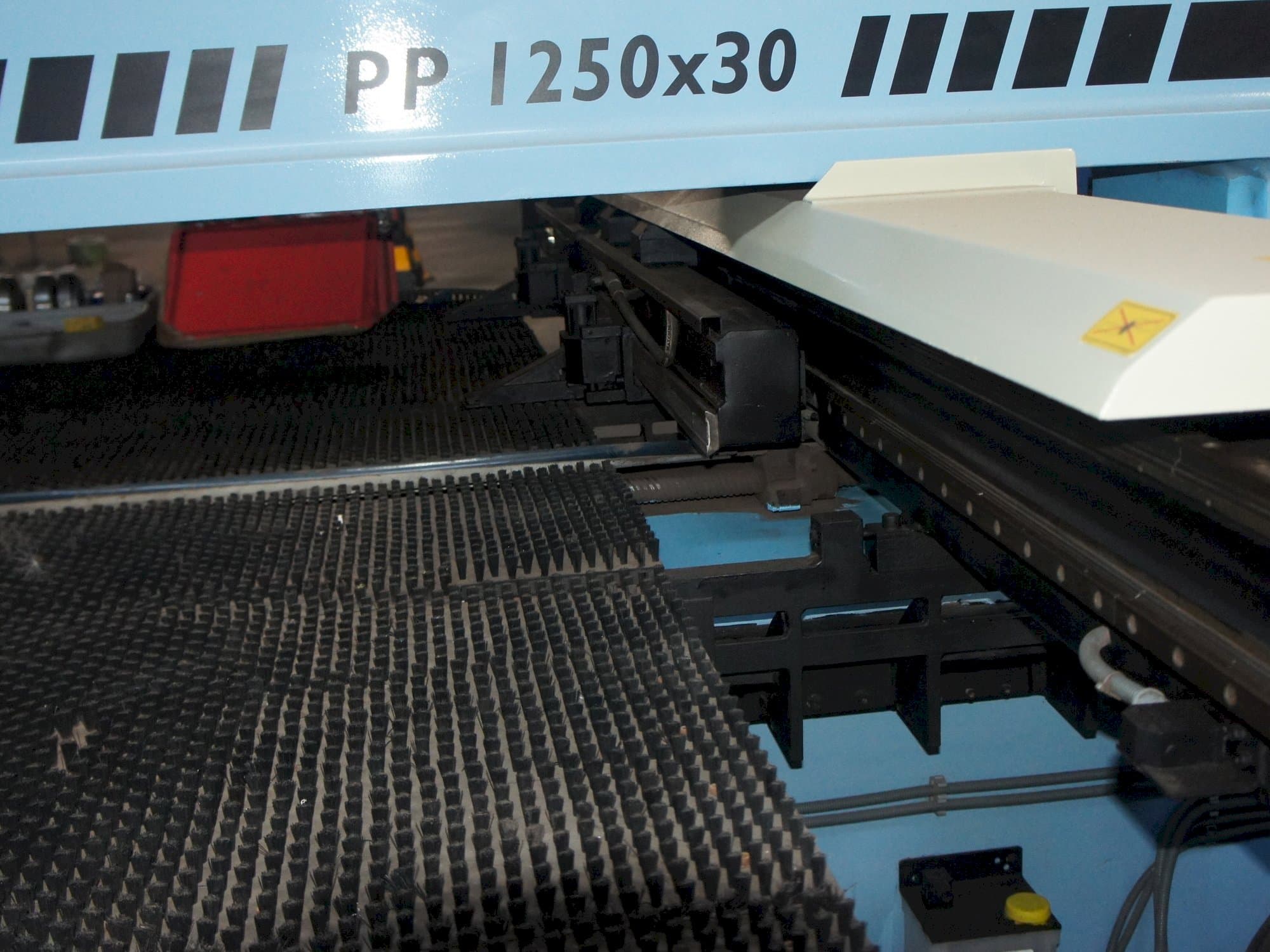 Masina Durma PP 12530 eestvaade