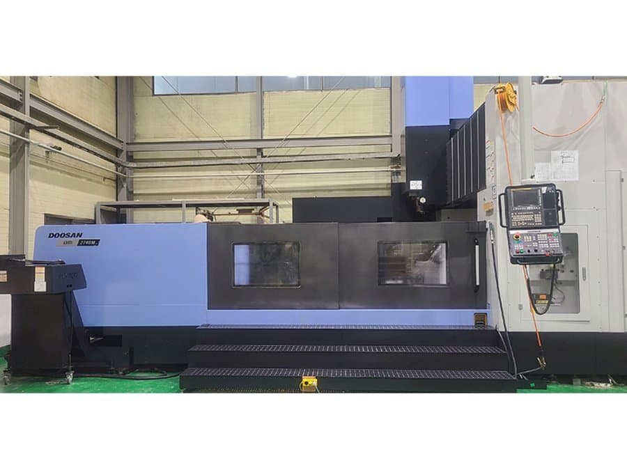 Masina Doosan BM 2740M eestvaade