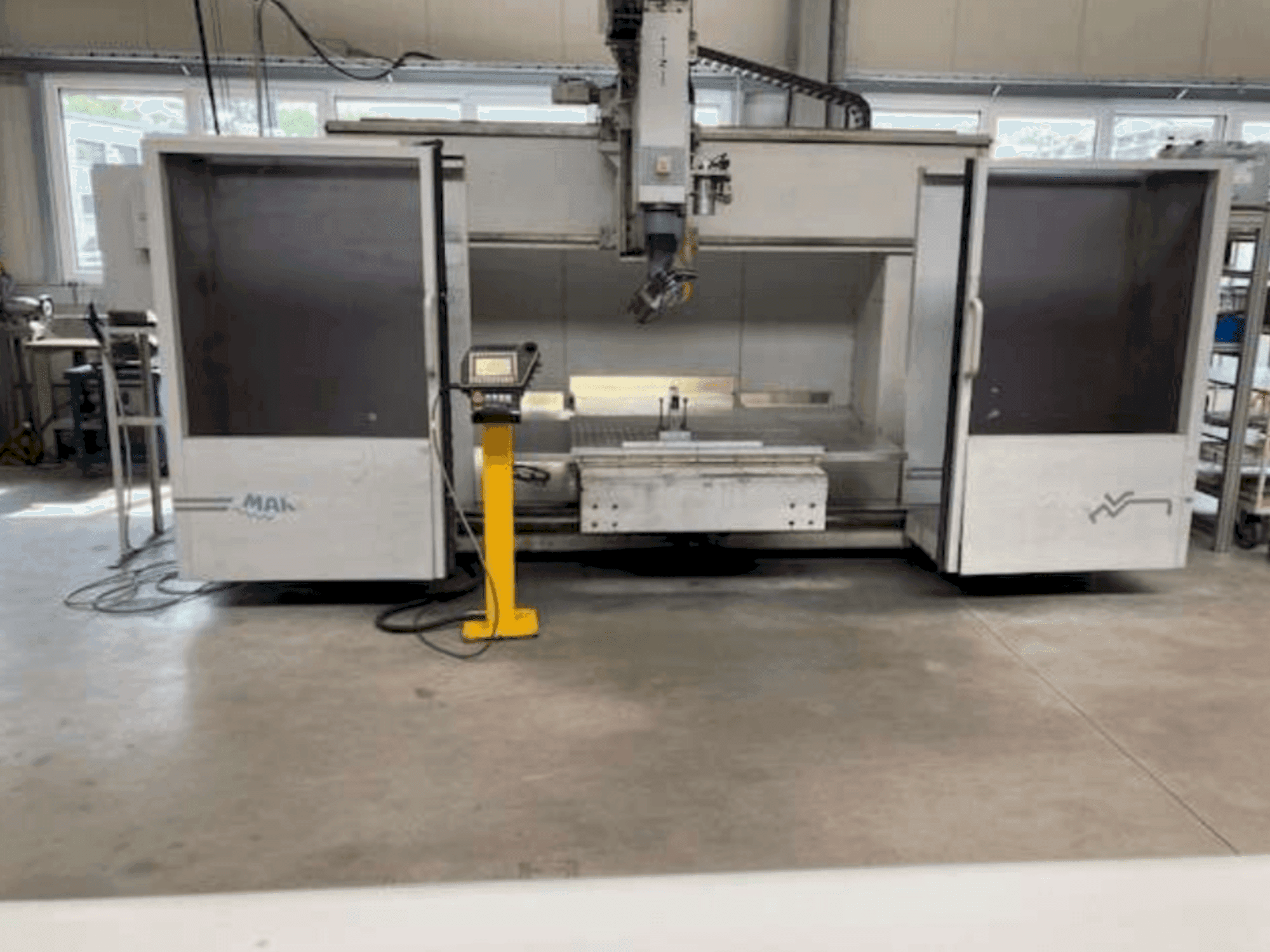 Masina MAKA MK 7s   eestvaade