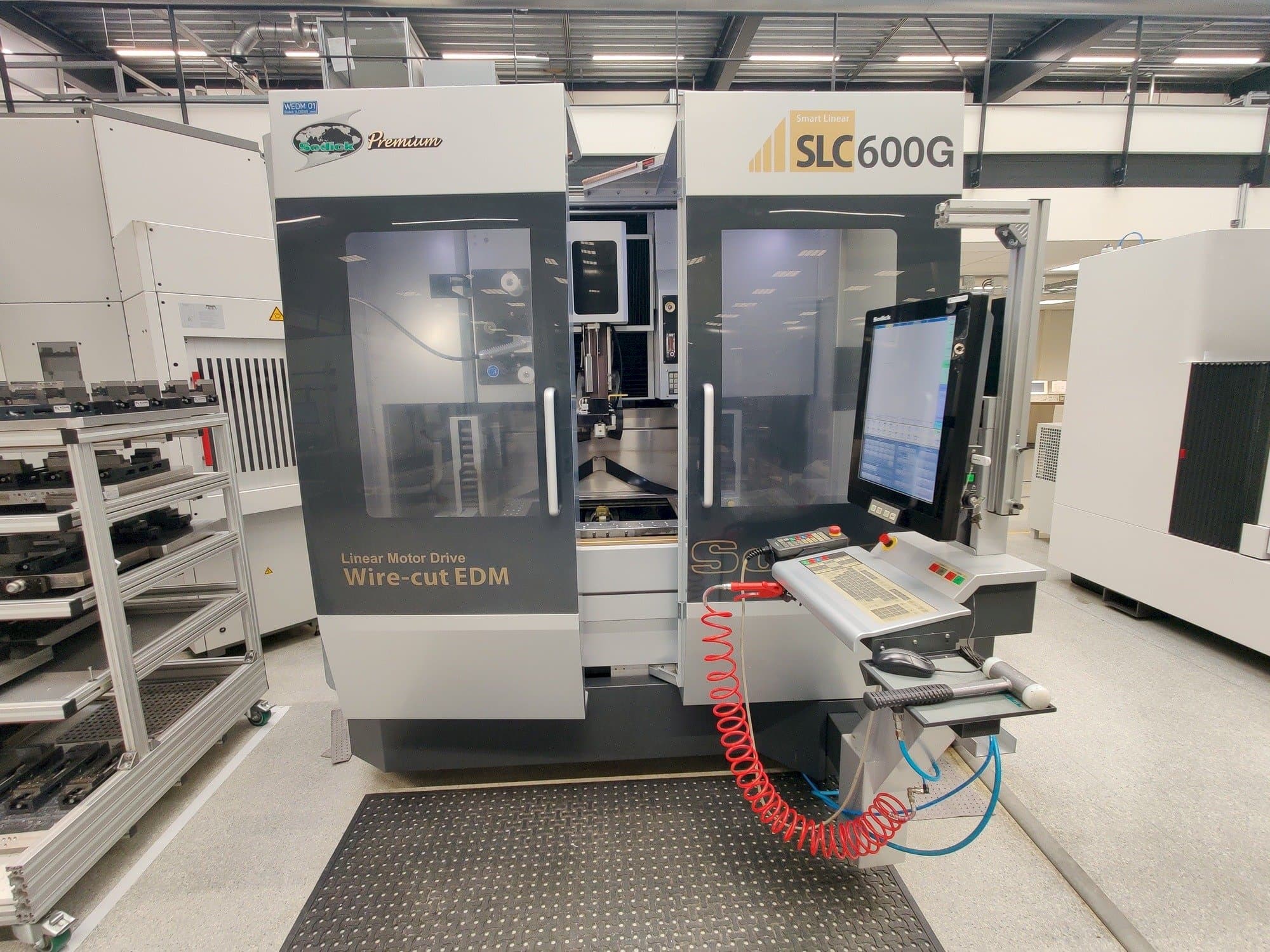 Masina Sodick SPW600 eestvaade