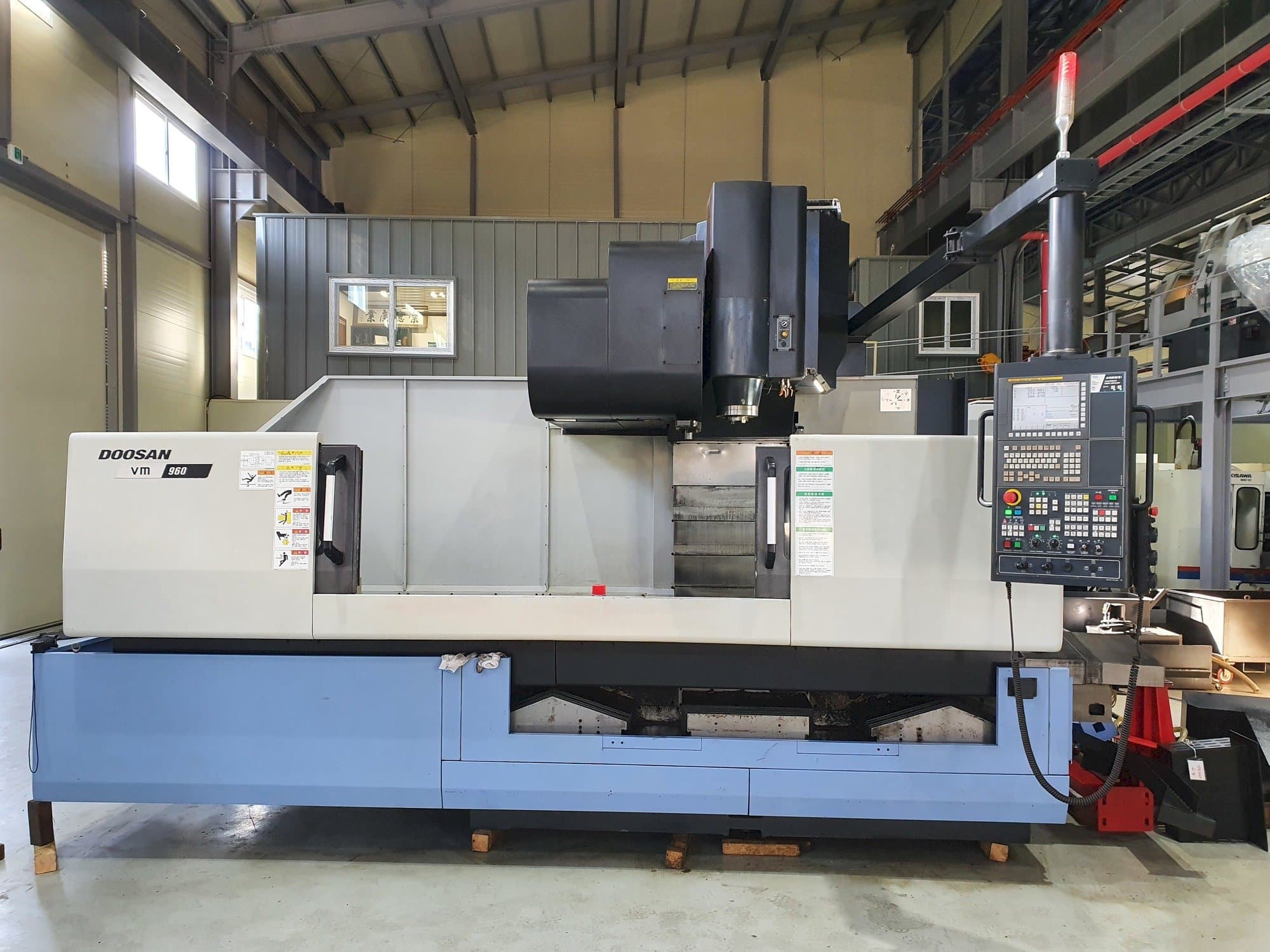 Masina Doosan VM 960 eestvaade