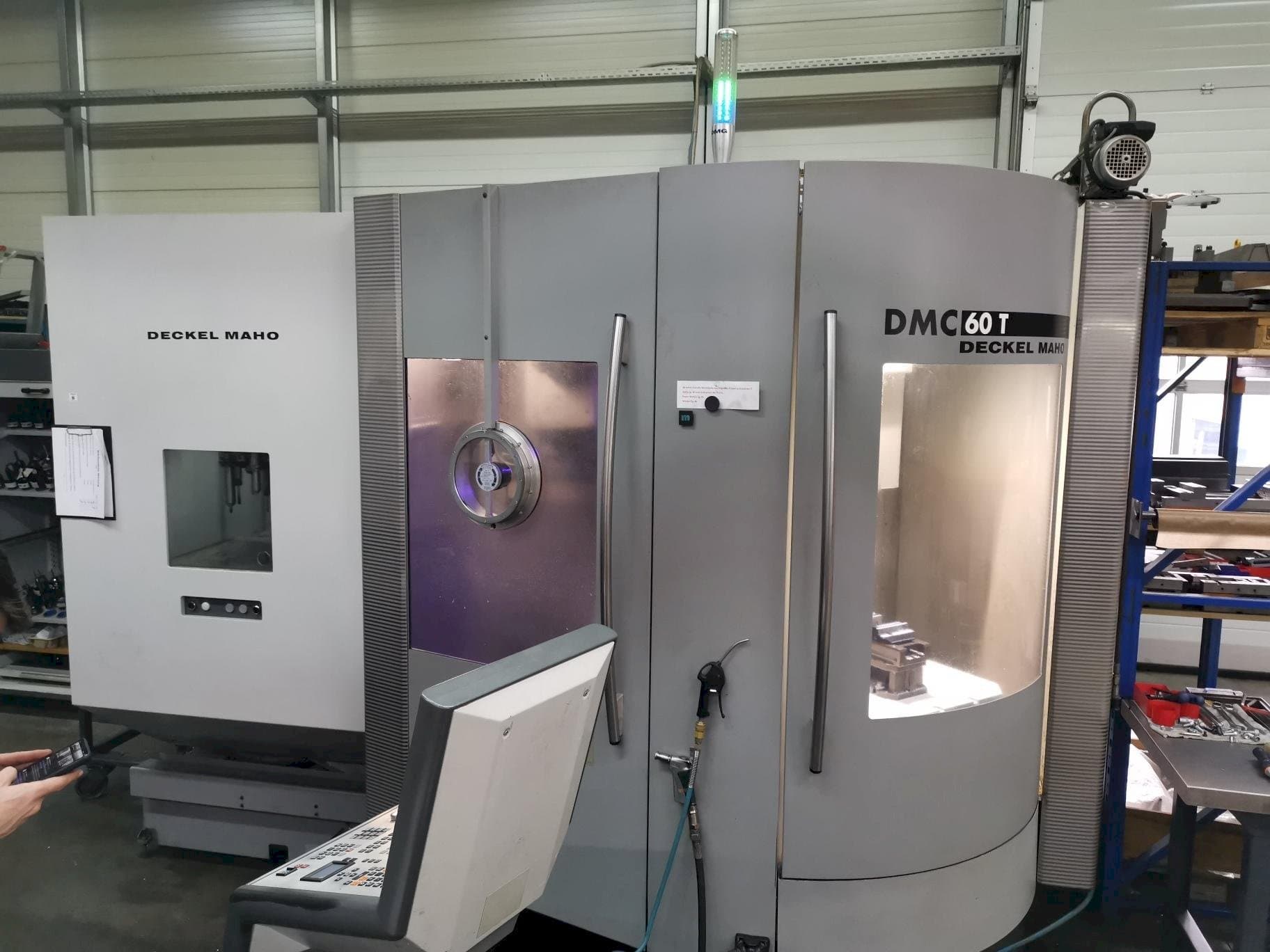 Masina DECKEL MAHO DMC 60T eestvaade