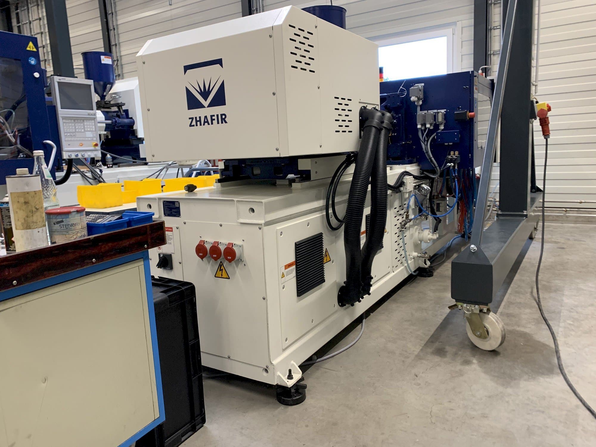 Masina ZHAFIR ZERES 600 Haitian vasaku külje vaade