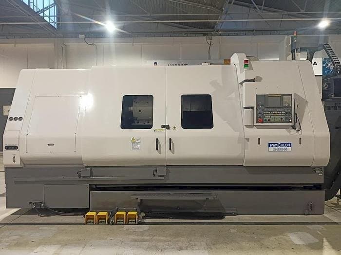 Masina HWACHEON HI-ECO 45 eestvaade