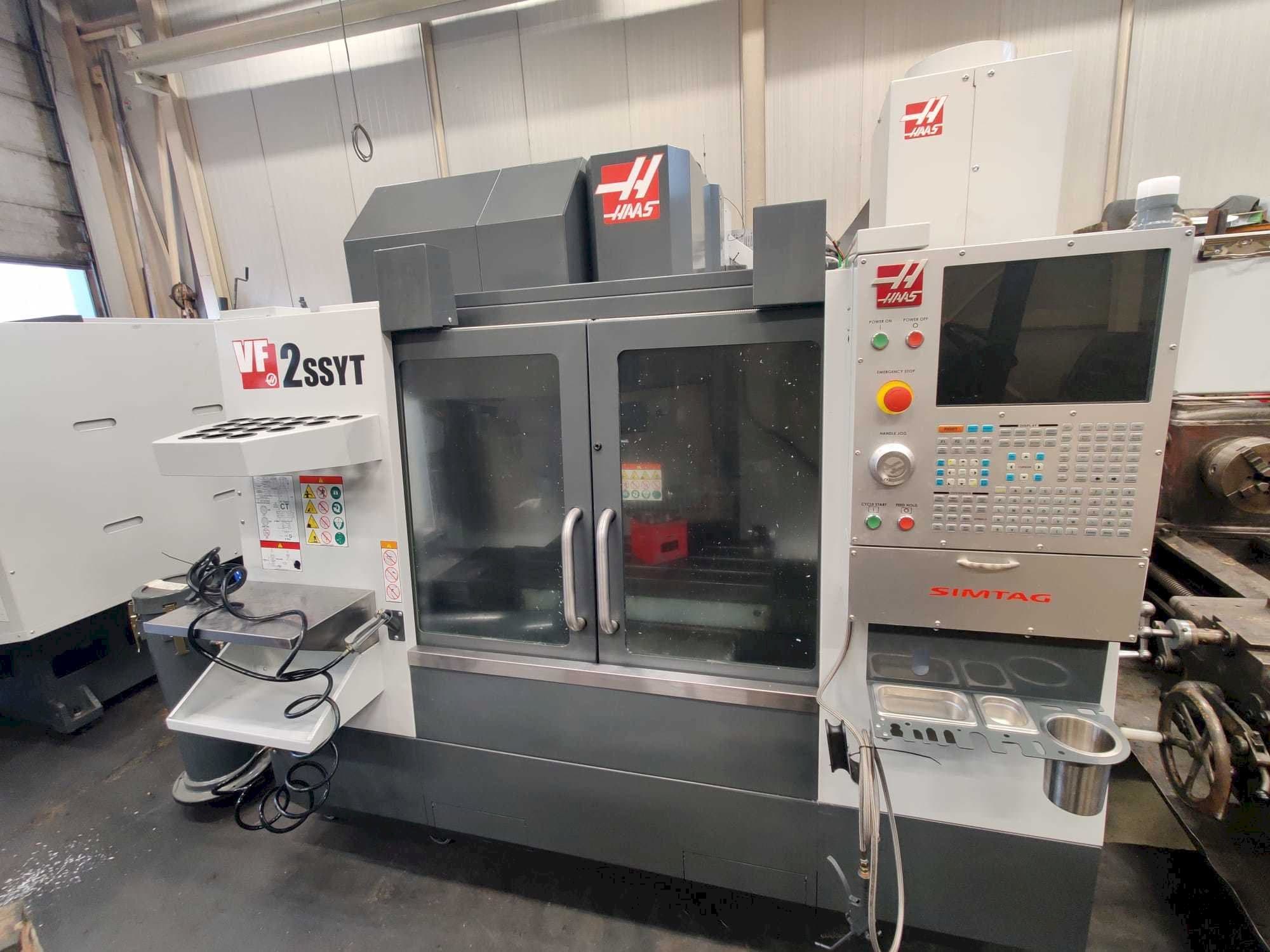Masina HAAS VF-2SSYT eestvaade