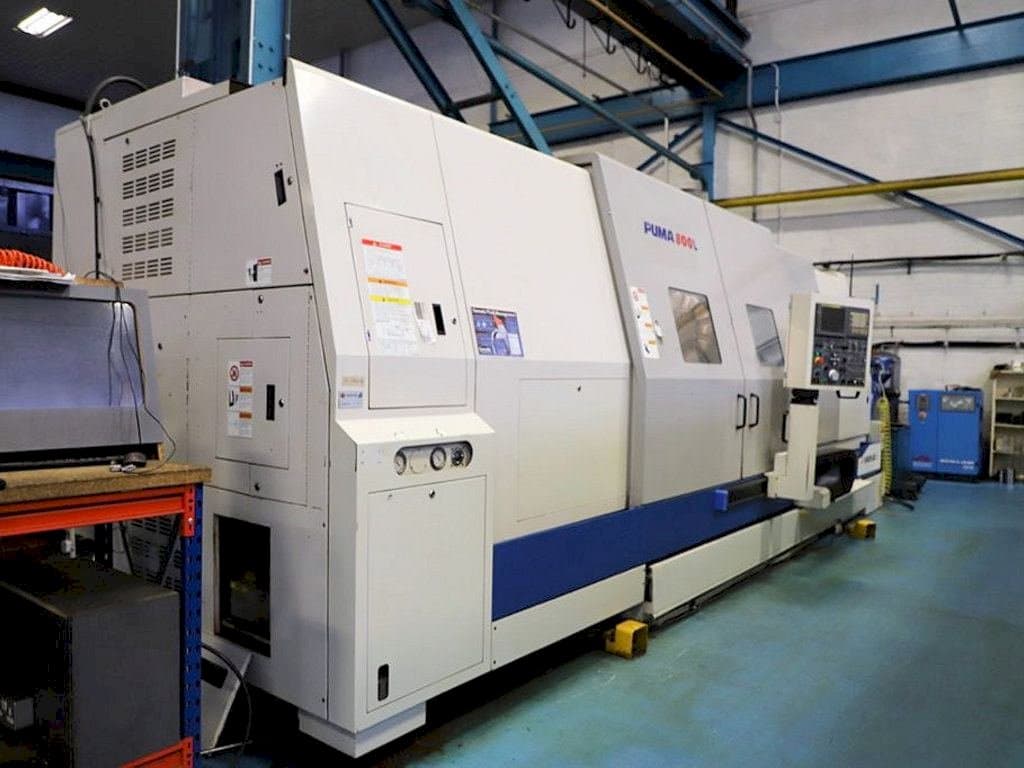Masina Doosan Puma 800L eestvaade