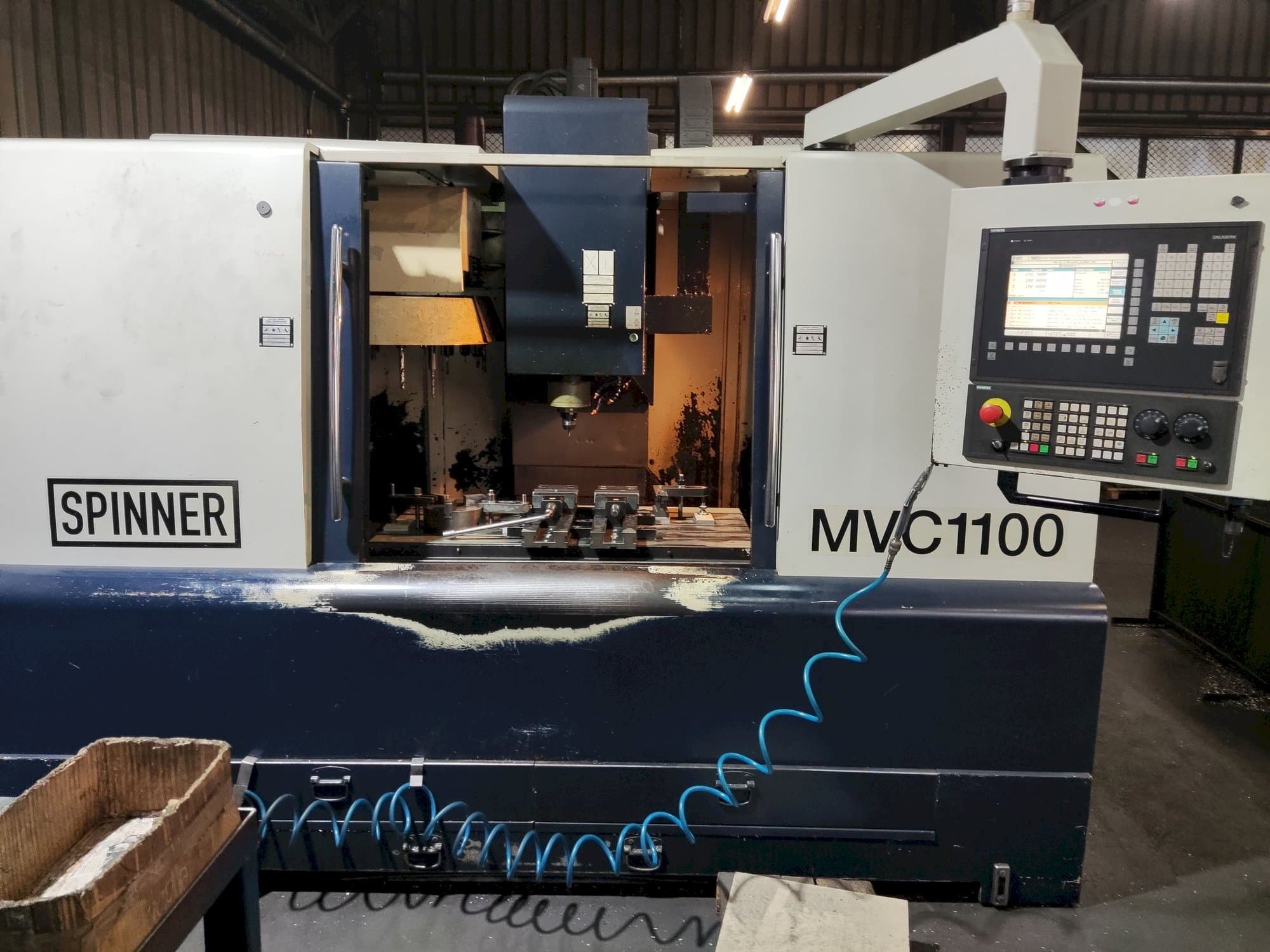 Masina SPINNER MVC-1100 eestvaade