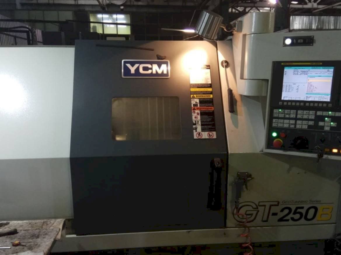 Masina YCM GT250B eestvaade