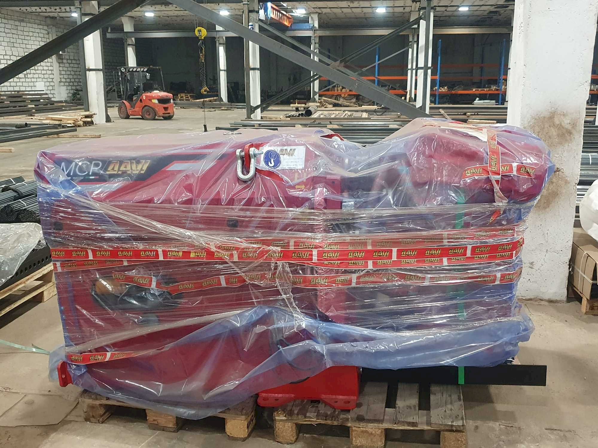 Masina Davi MCP 9 eestvaade