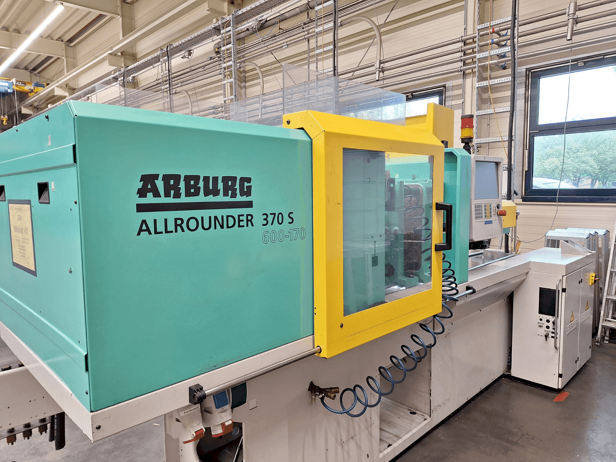 Masina Arburg 370 S 600 - 170 eestvaade