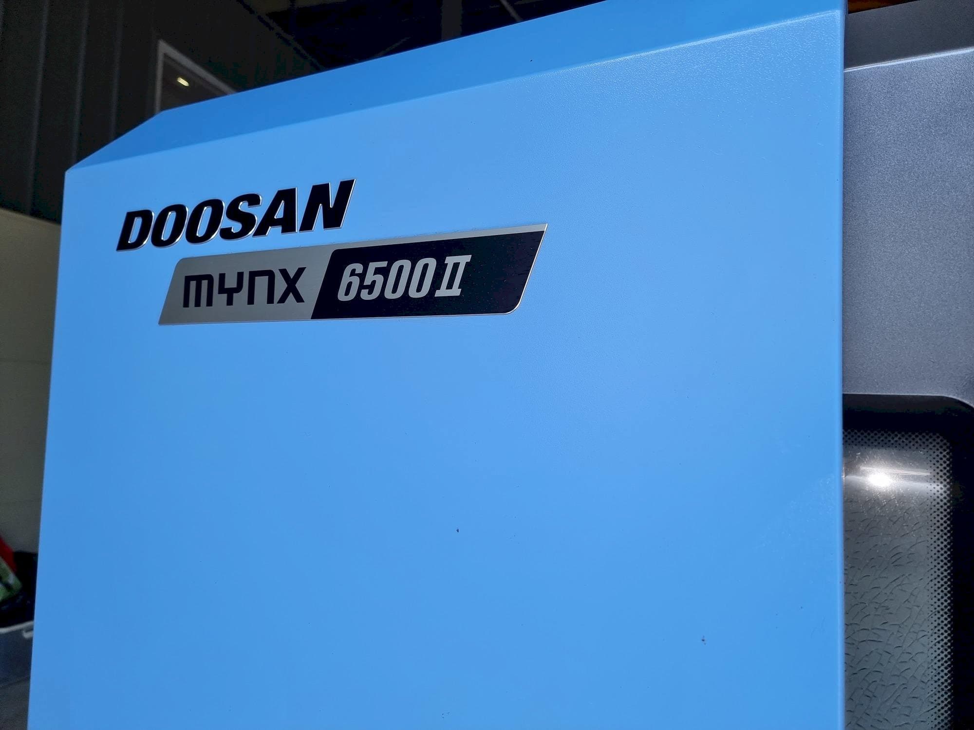 Masina Doosan MYNX 6500Ⅱ eestvaade