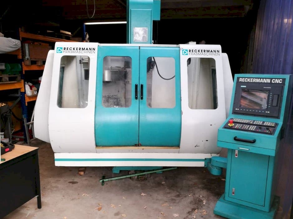 Masina RECKERMANN VMC 850 eestvaade