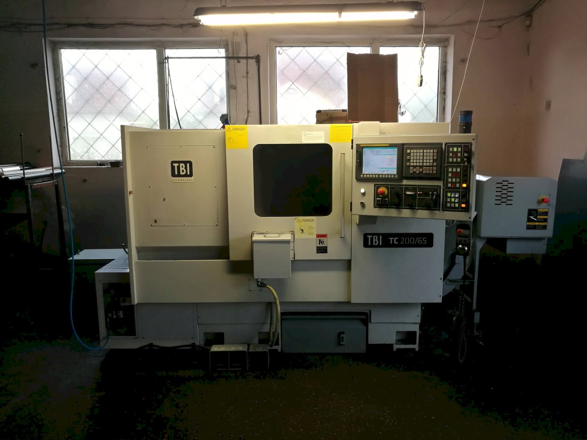 Masina TBI TC 200-65MC eestvaade