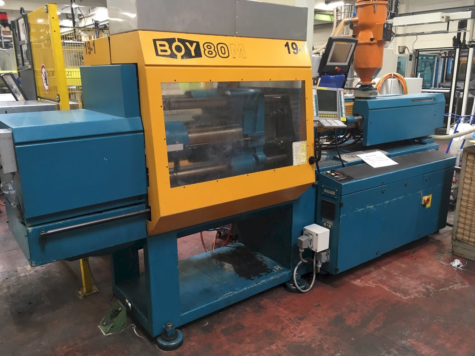 Masina Dr. Boy 80M eestvaade