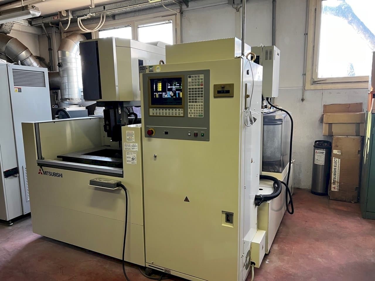 Masina Mitsubishi fx 20 eestvaade