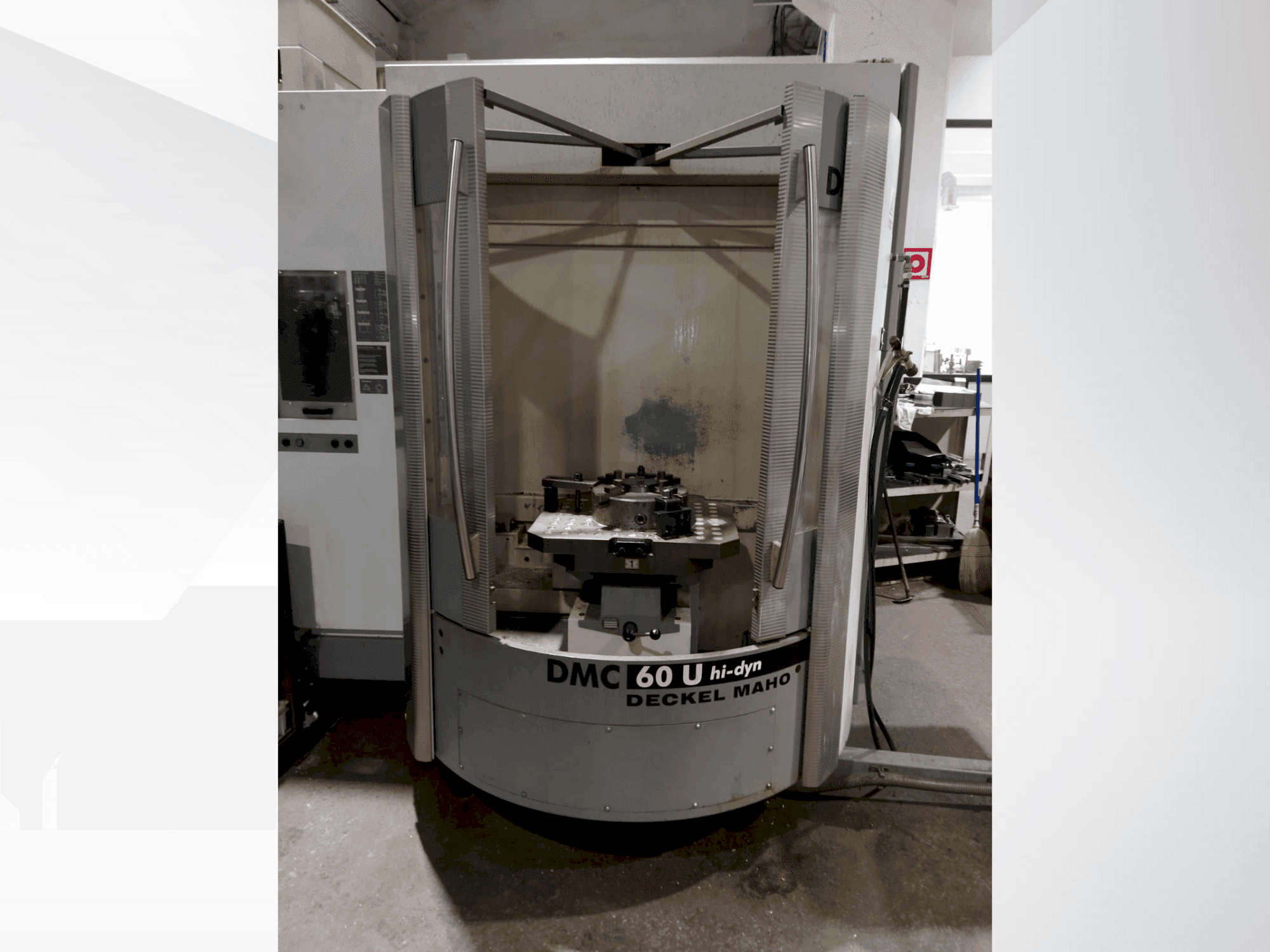Masina DECKEL DMC 60 U hi-dyn   eestvaade