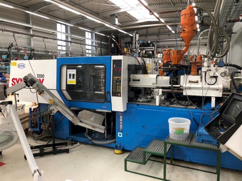 Masina Netstal Synergy S1200-230 eestvaade