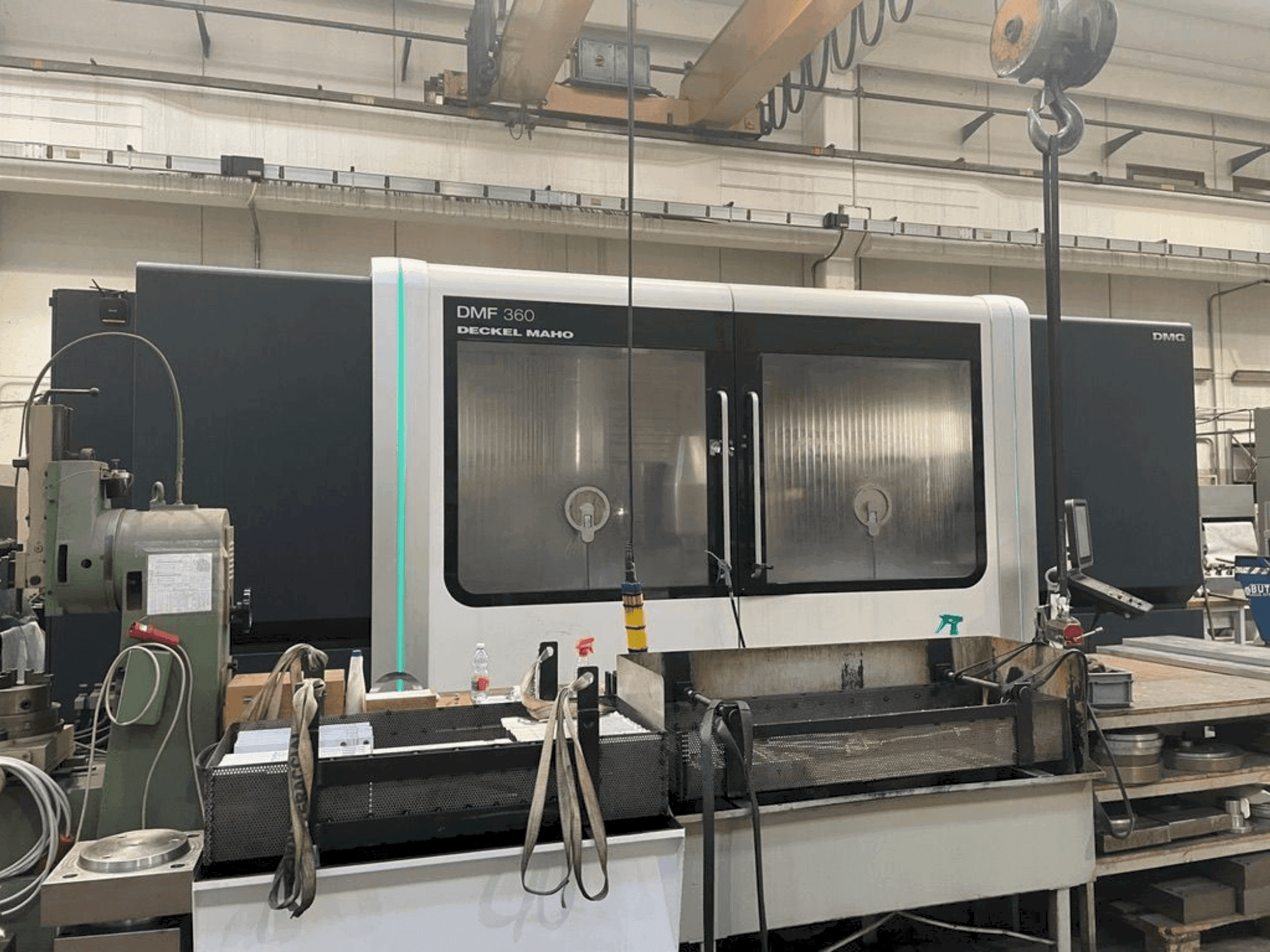 Masina DMG DMF 360   eestvaade