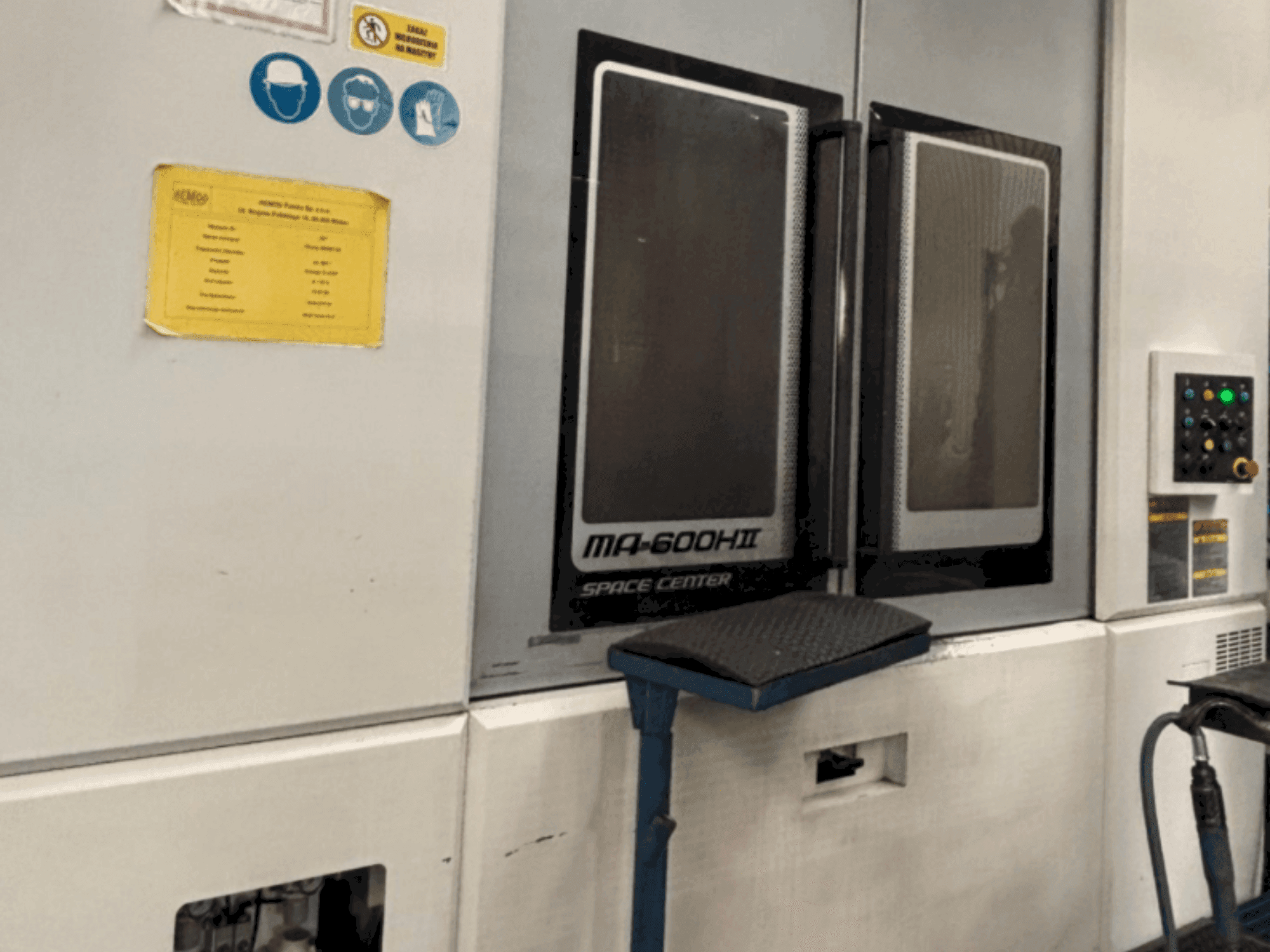 Masina Okuma MA 600H II eestvaade