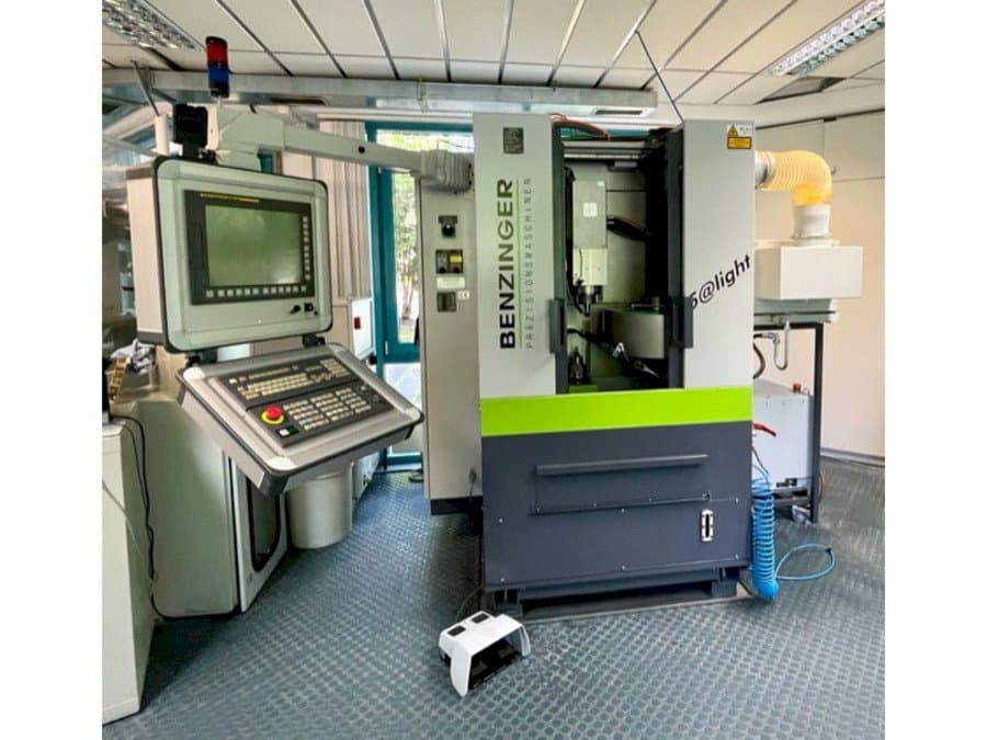 Masina Benzinger 5@light   eestvaade