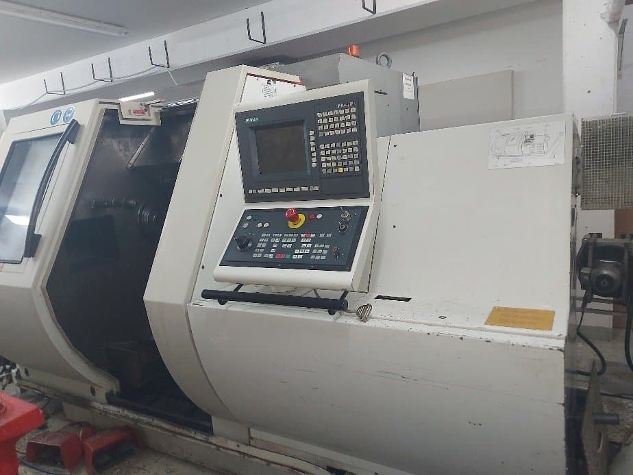 Masina Gildemeister MF Twin 65 eestvaade