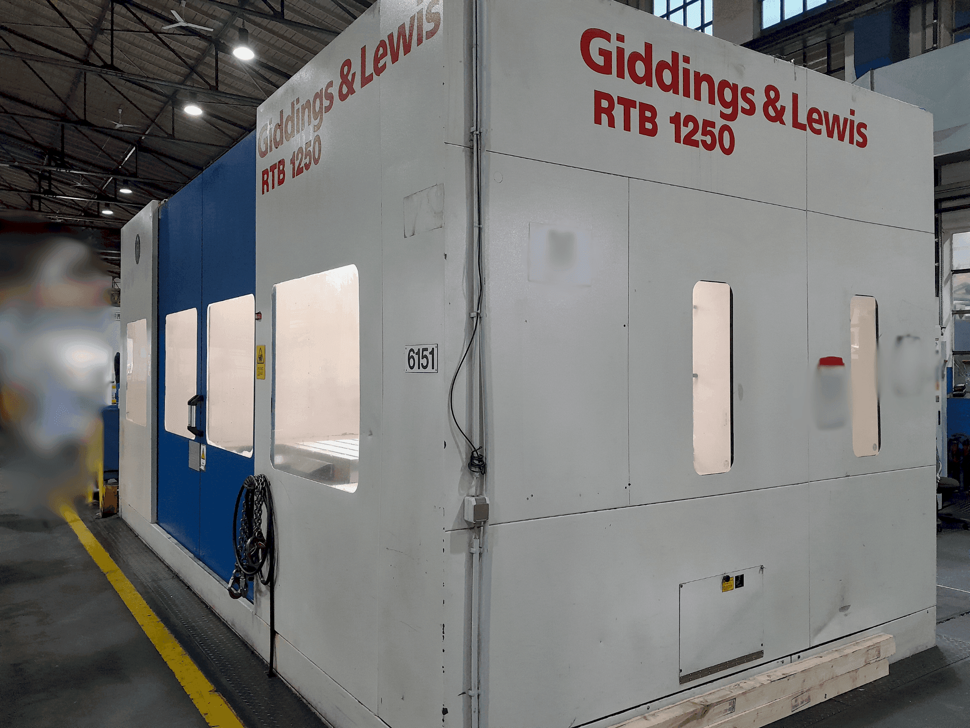 Masina GIDDINGS & LEWIS HMC 410 RTB 1250 eestvaade