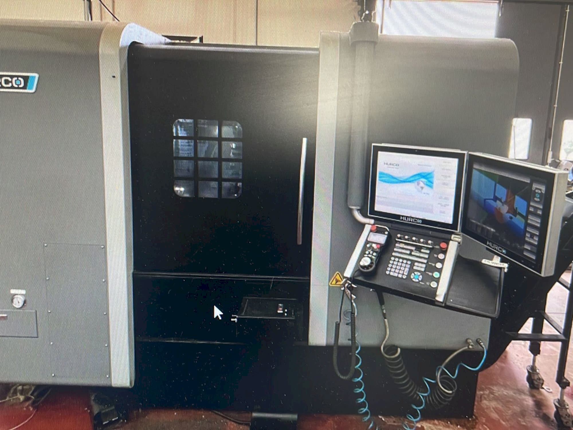 Masina Hurco TMX8MYSi eestvaade