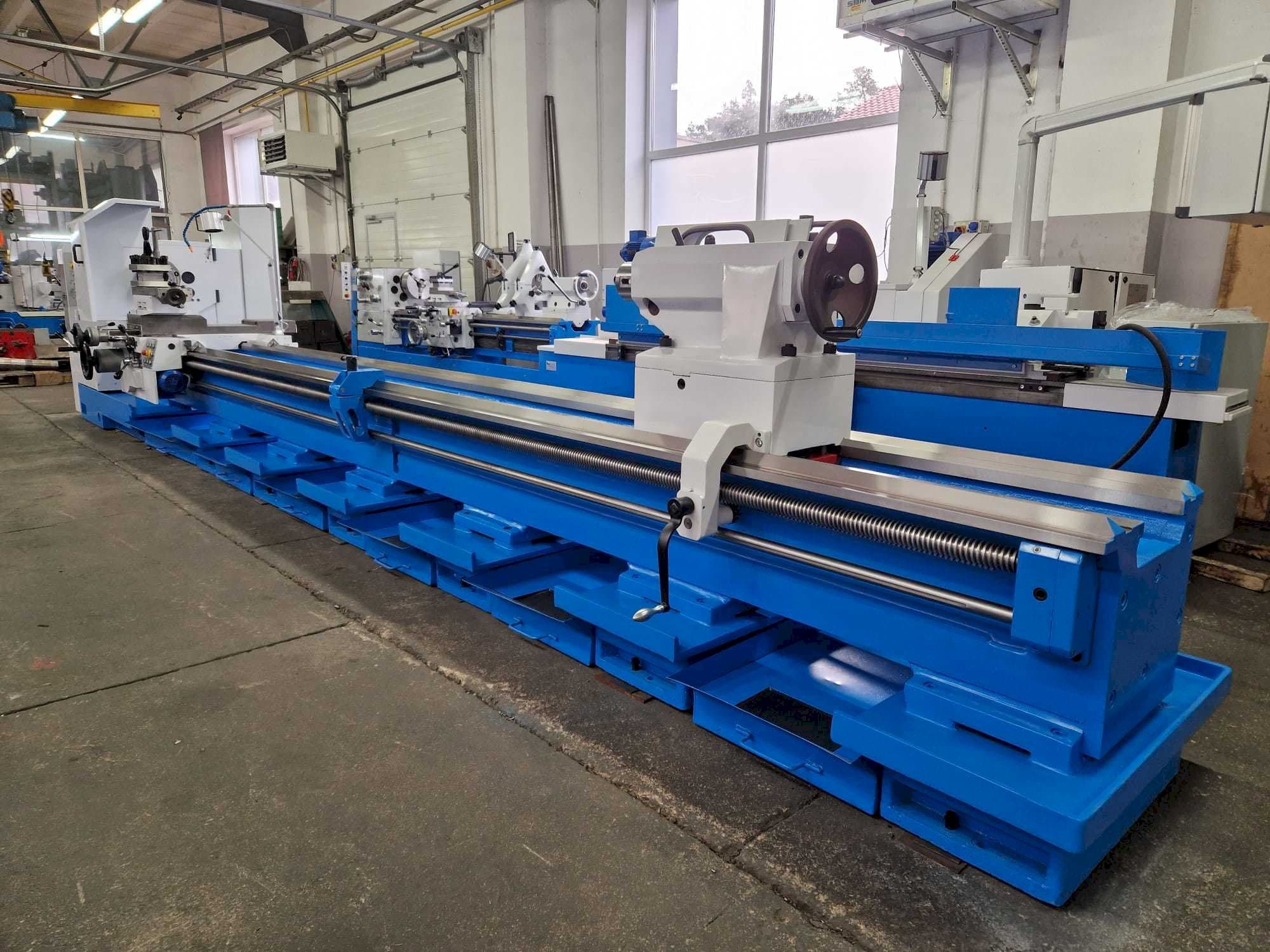 Masina Poreba TPK 90 x 6000 eestvaade