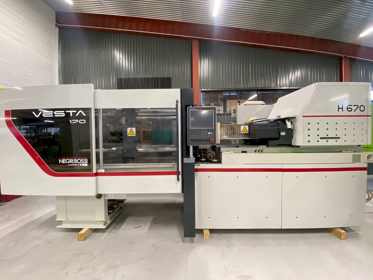 Masina Negri Bossi VE170, M151 eestvaade