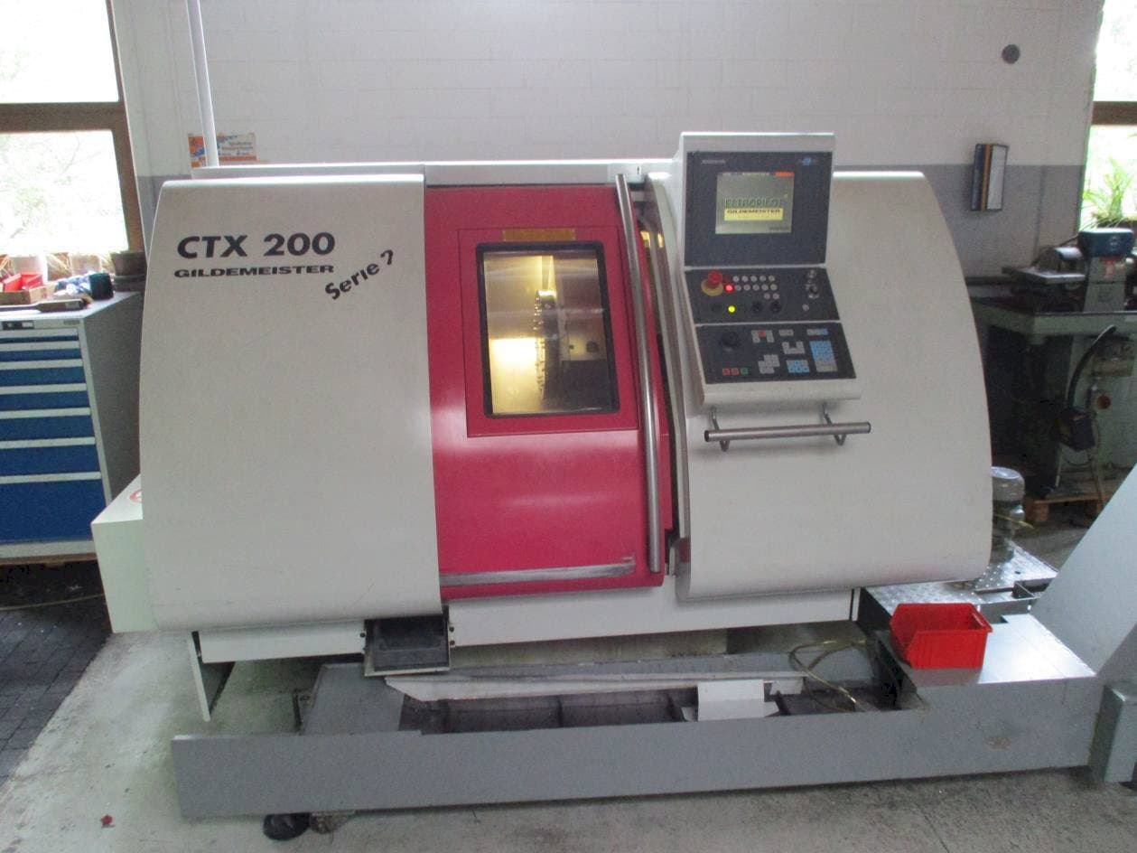 Masina Gildemeister CTX 200 eestvaade