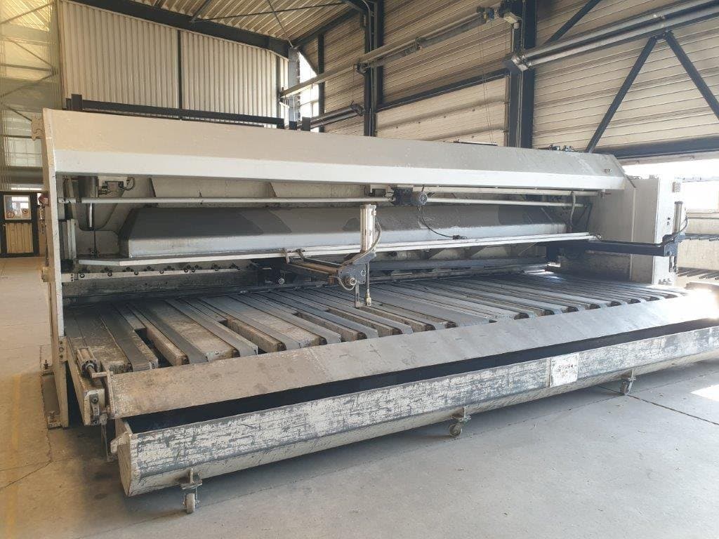 Masina Weinbrenner TSV 6 / 6100 eestvaade