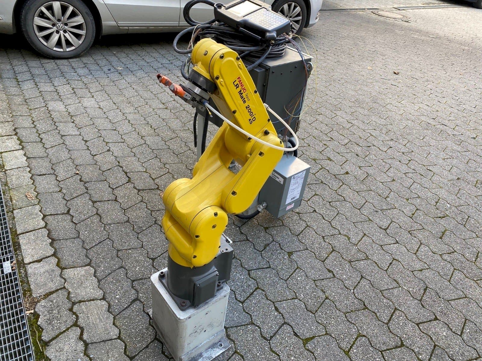 Masina FANUC LR Mate 200iD/4S   eestvaade