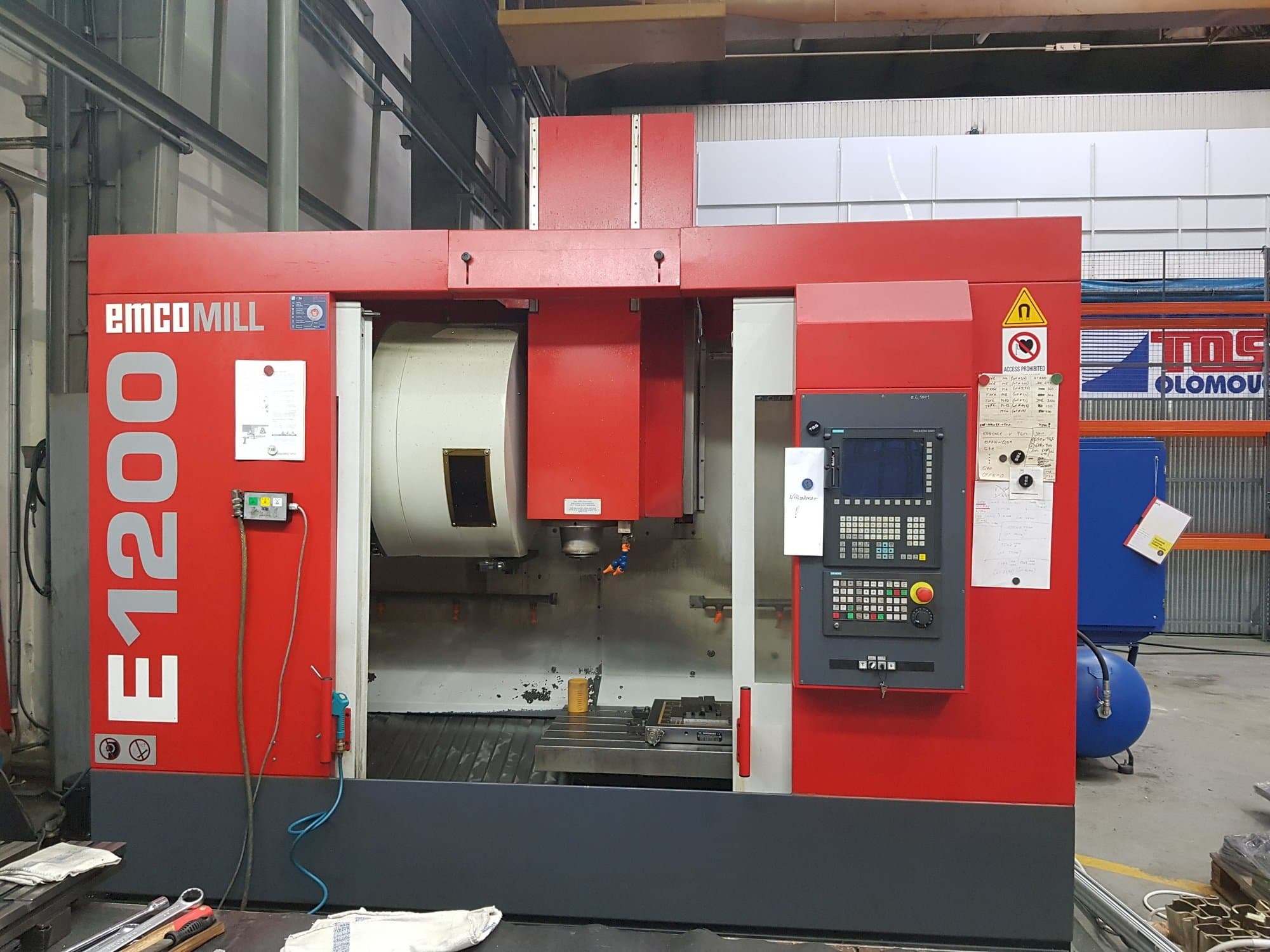 Masina EMCO Emcomill E 1200 eestvaade