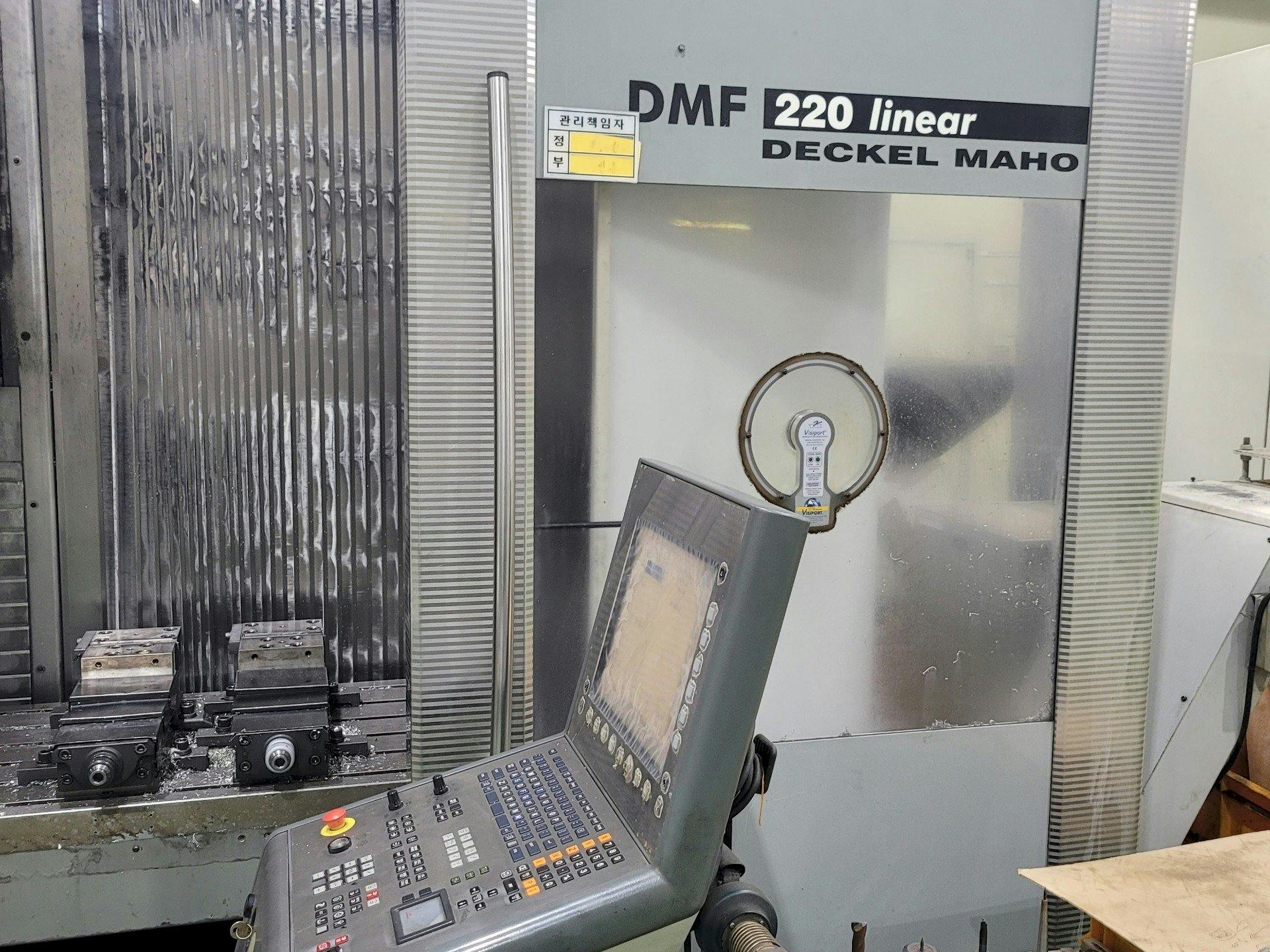 Masina DECKEL MAHO DMF 220 Linear   eestvaade