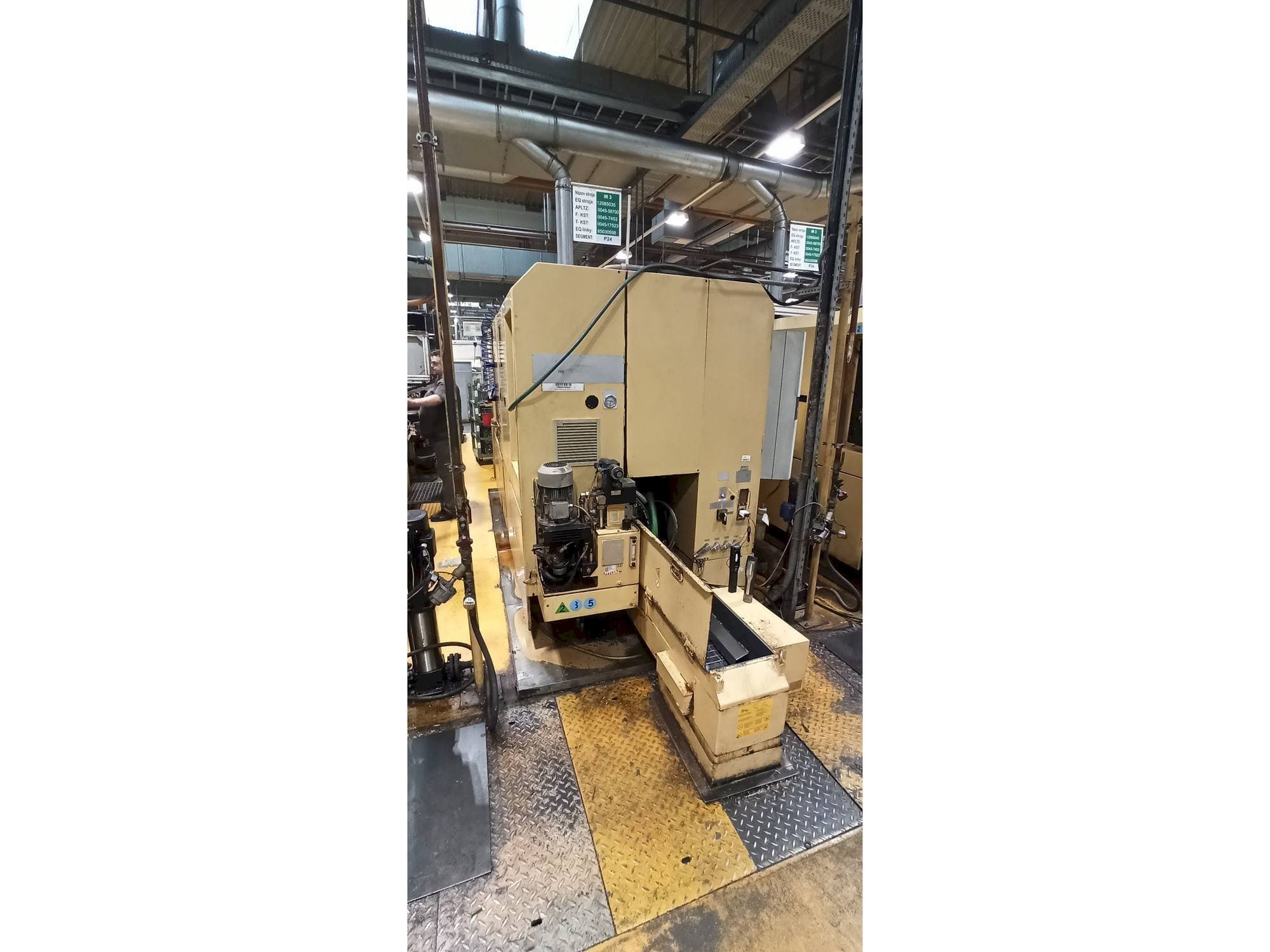 Masina TAJMAC-ZPS SAL 100/4 parema külje vaade