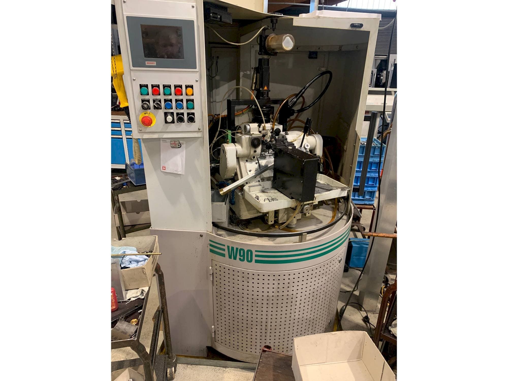 Masina Lambert Wahli W 90 CNC eestvaade