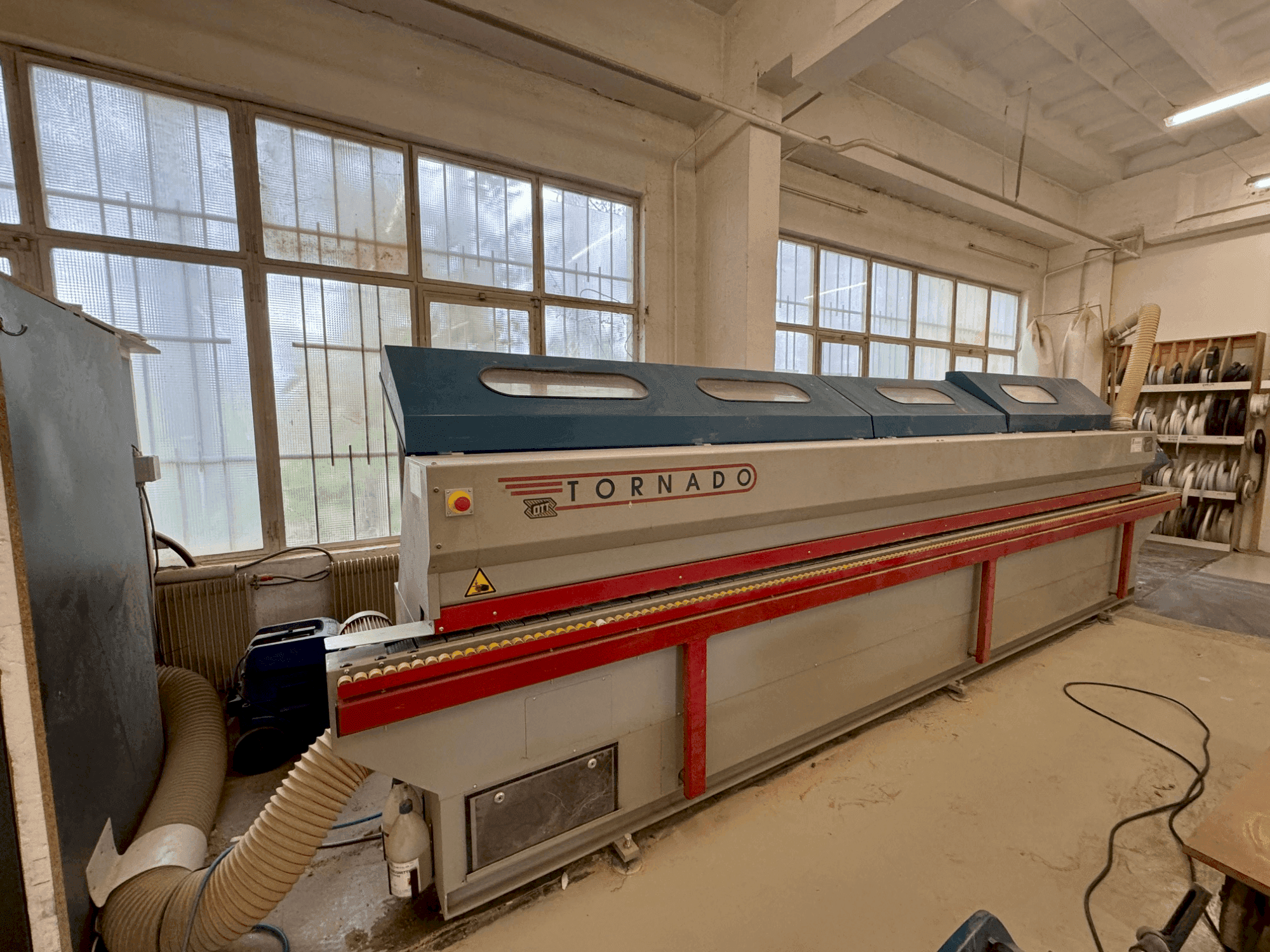 Masina OTT Tornado   eestvaade