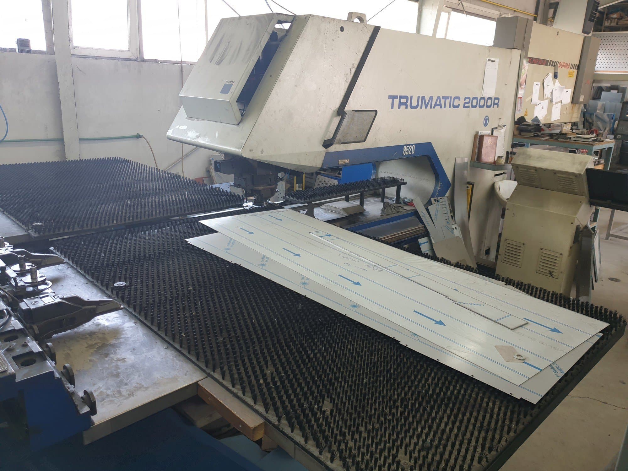 Masina Trumpf Trumatic 2000R   eestvaade