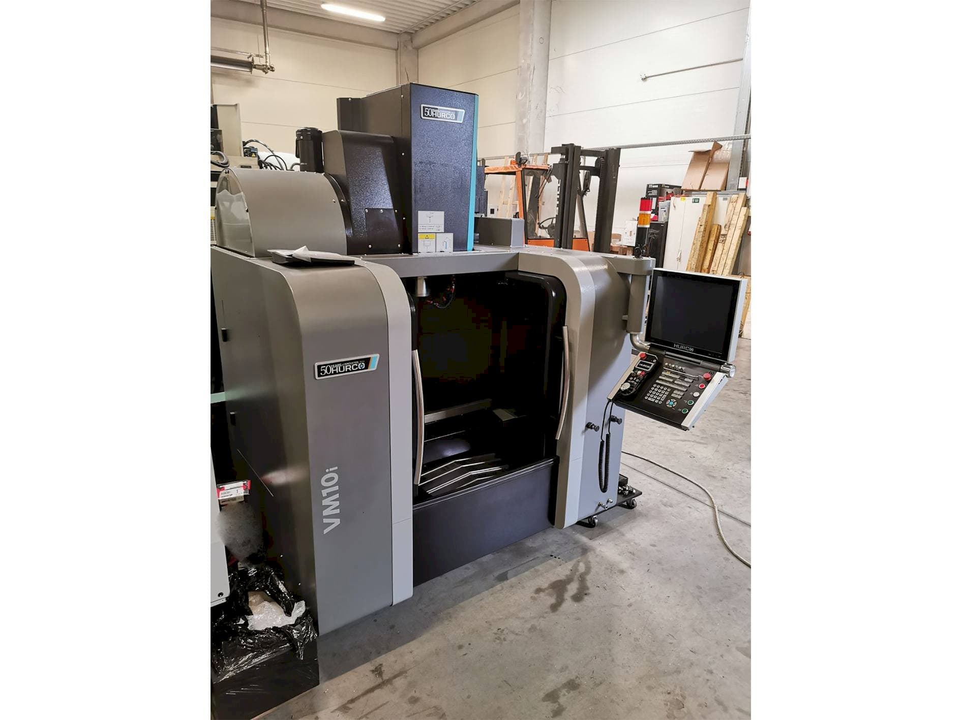 Masina Hurco VM 10i eestvaade