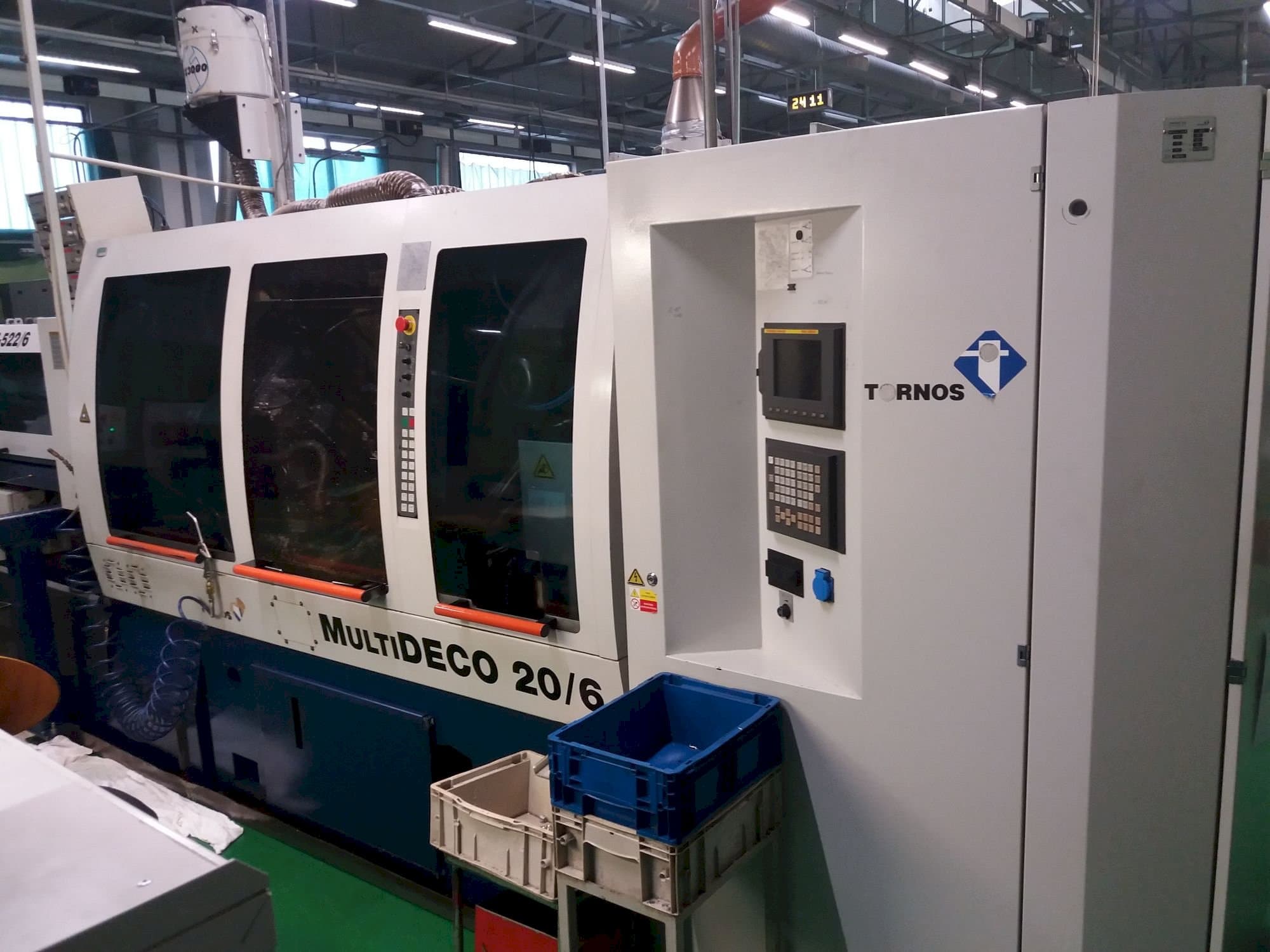 Masina Tornos Multideco 26/6 eestvaade