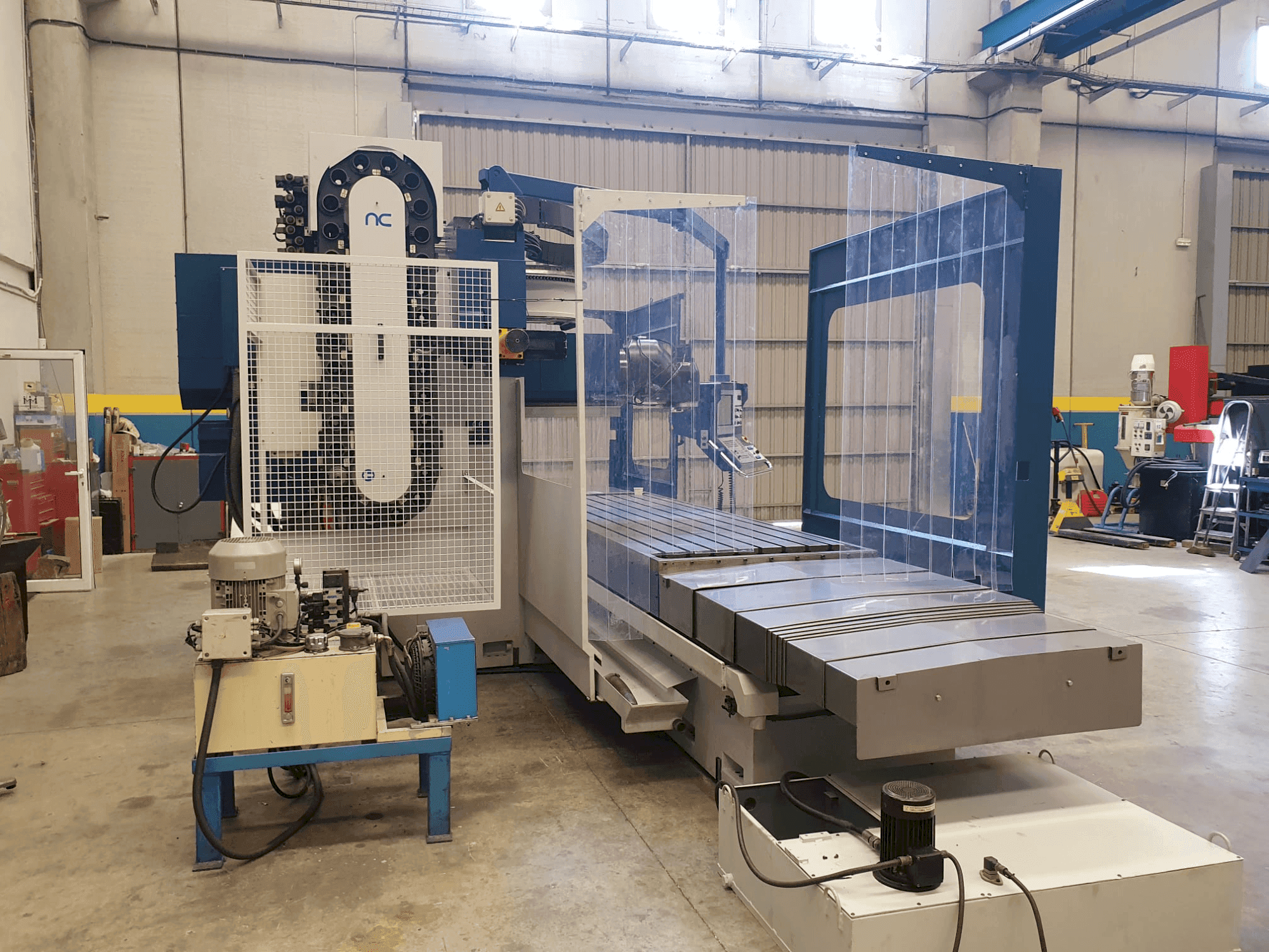 Masina Nicolas Correa A30/30   eestvaade