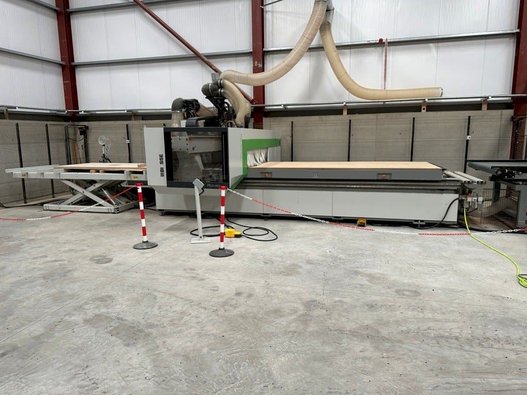 Masina BIESSE eestvaade