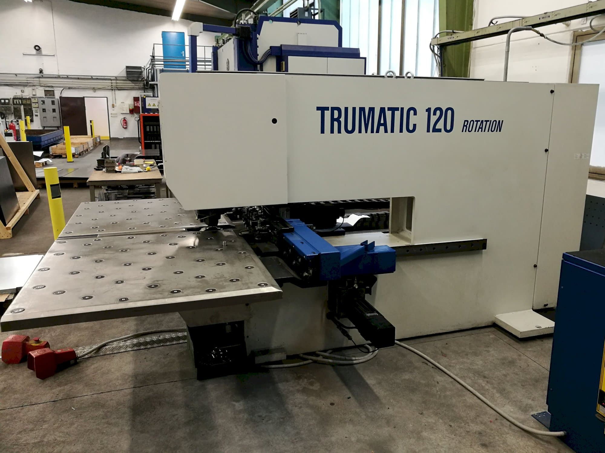 Masinavaade Trumpf Trumatic 120R   paremalt