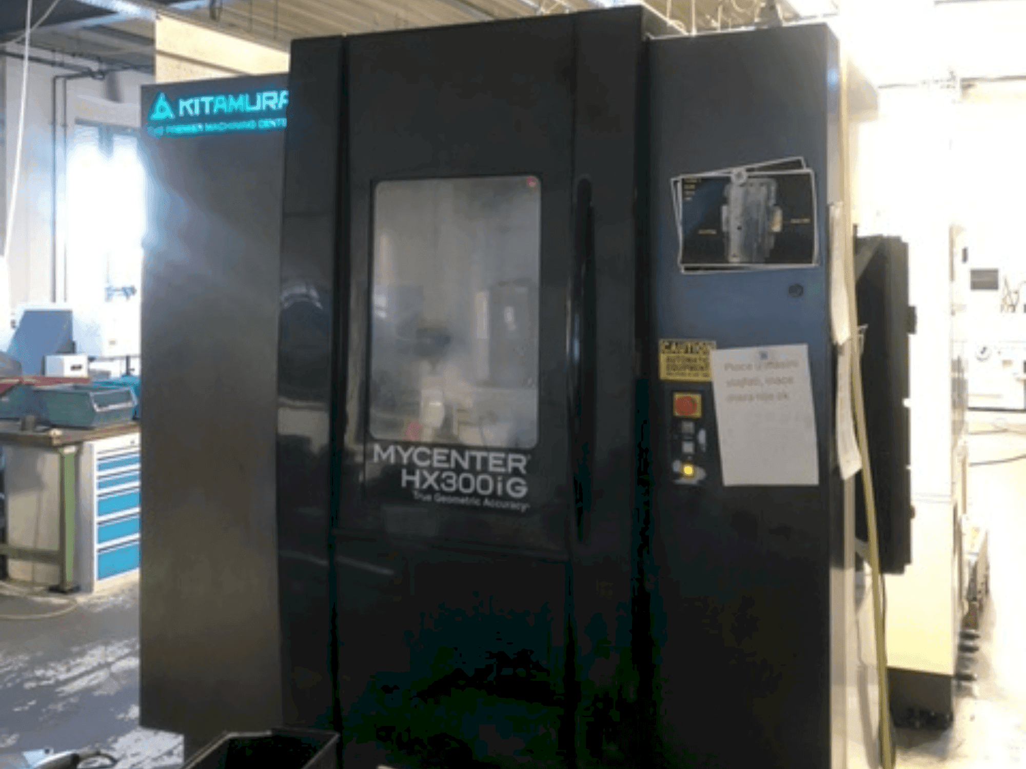 Masina Kitamura HX300iG eestvaade