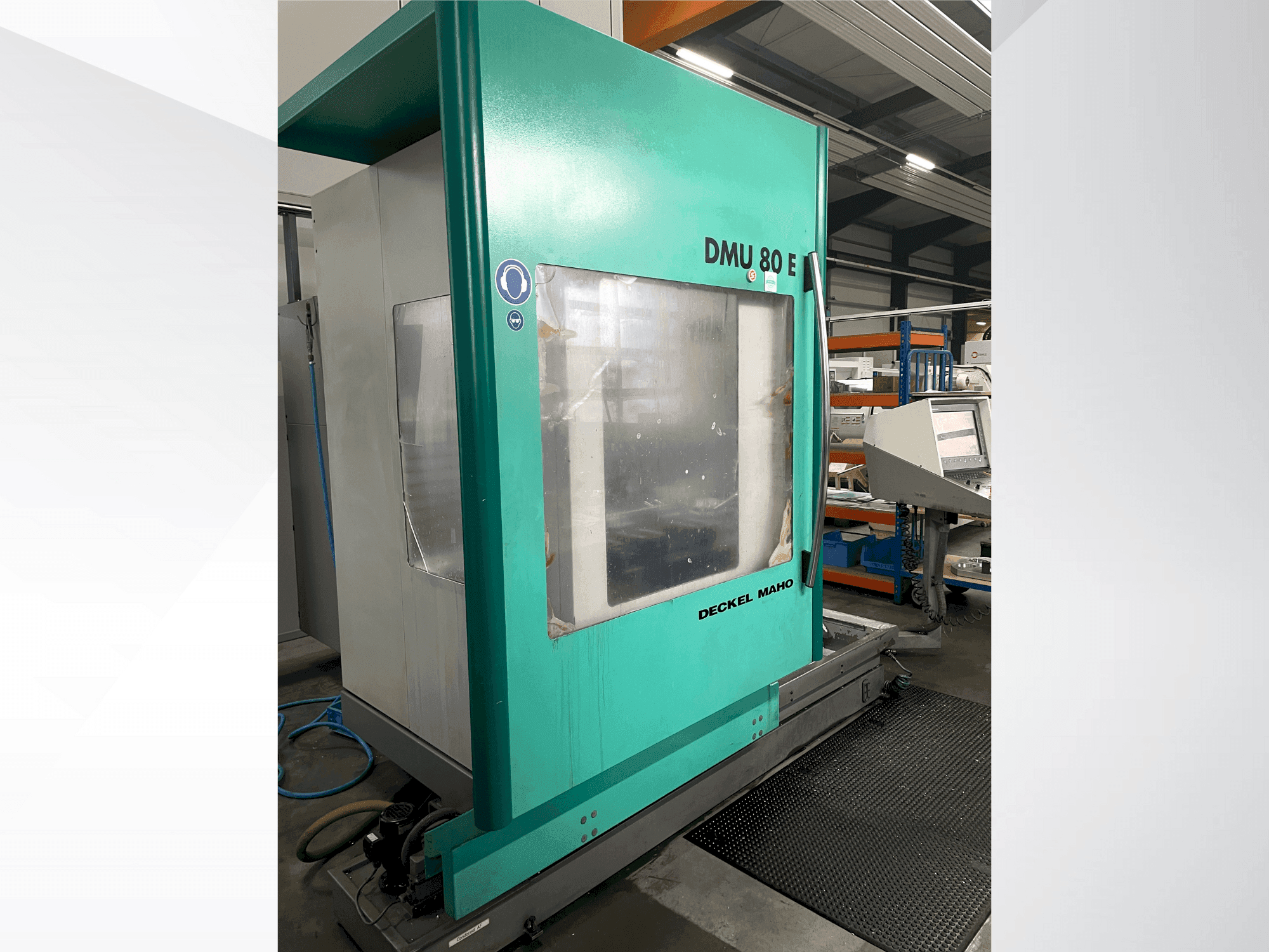 Masina DECKEL DMU 80 E eestvaade