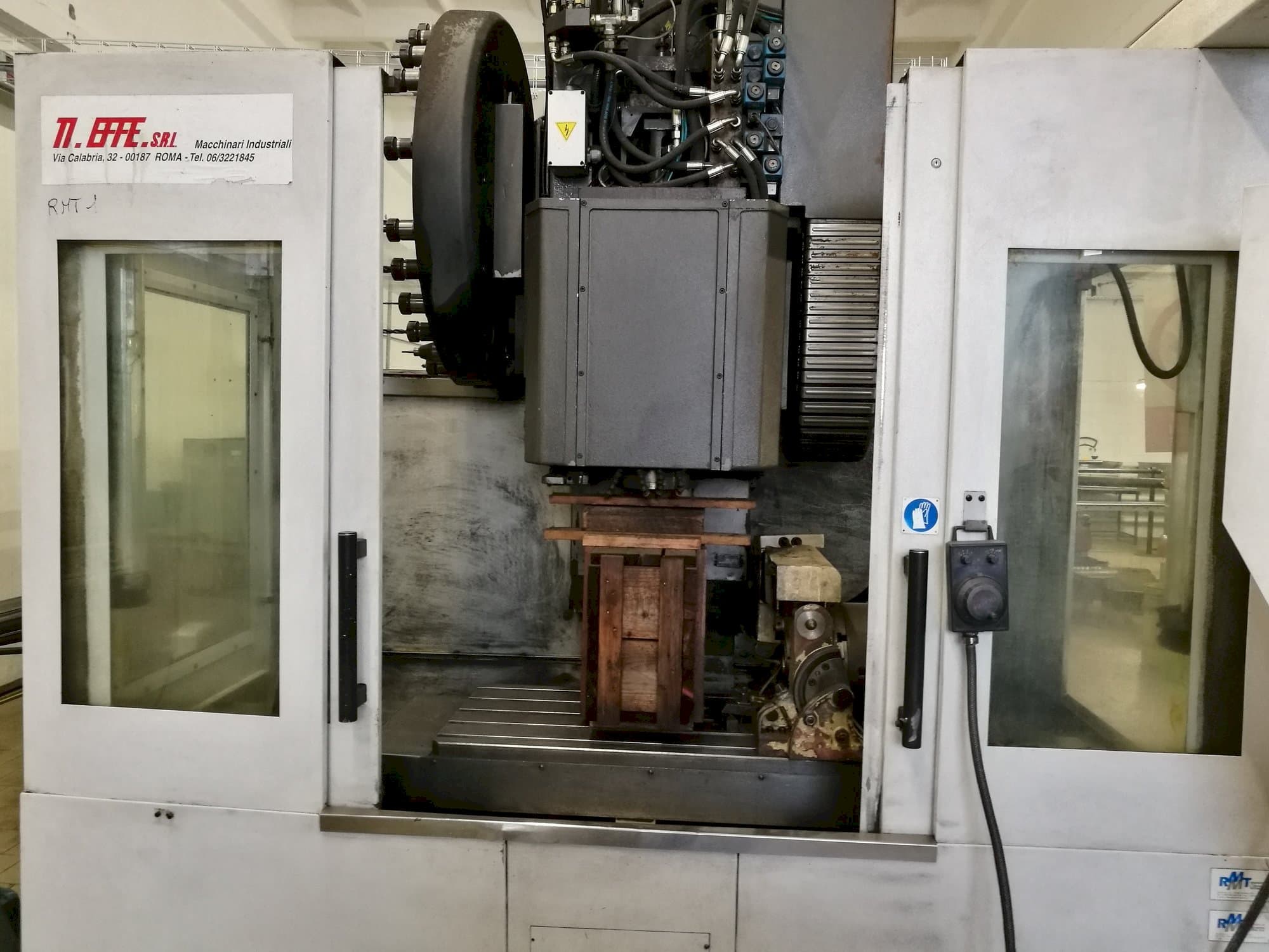 Masina RMT Kompakt 8   eestvaade