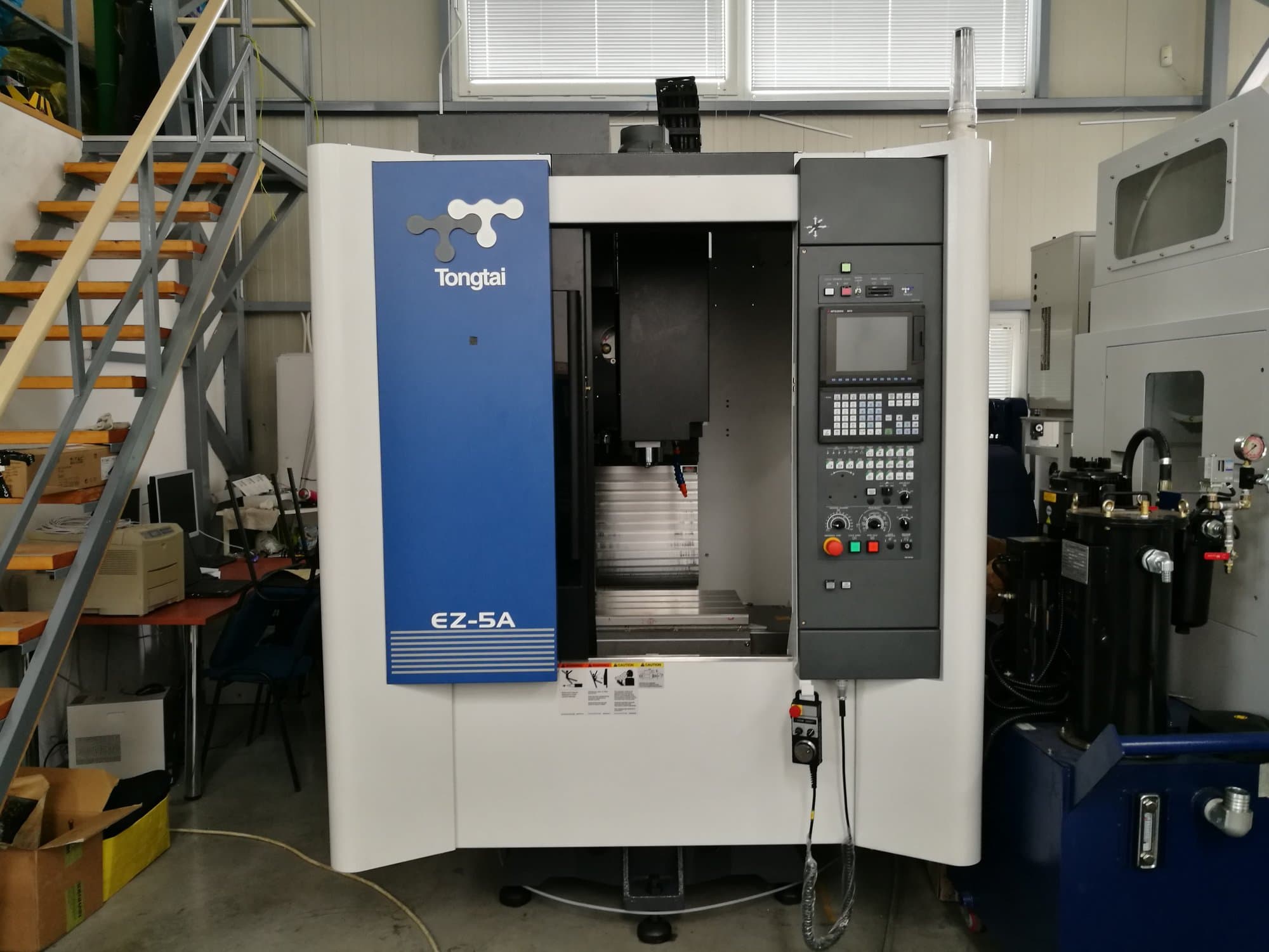Masina Tongtai EZ-5A eestvaade