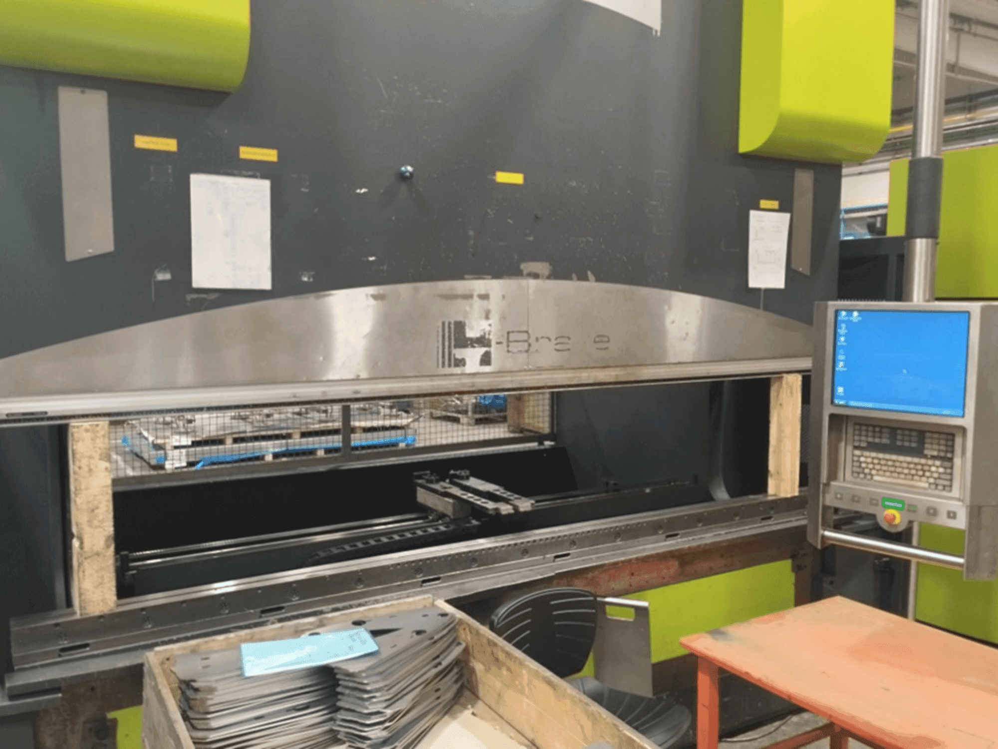 Masina Safan SAFAN H-BRAKE 240-3100 eestvaade